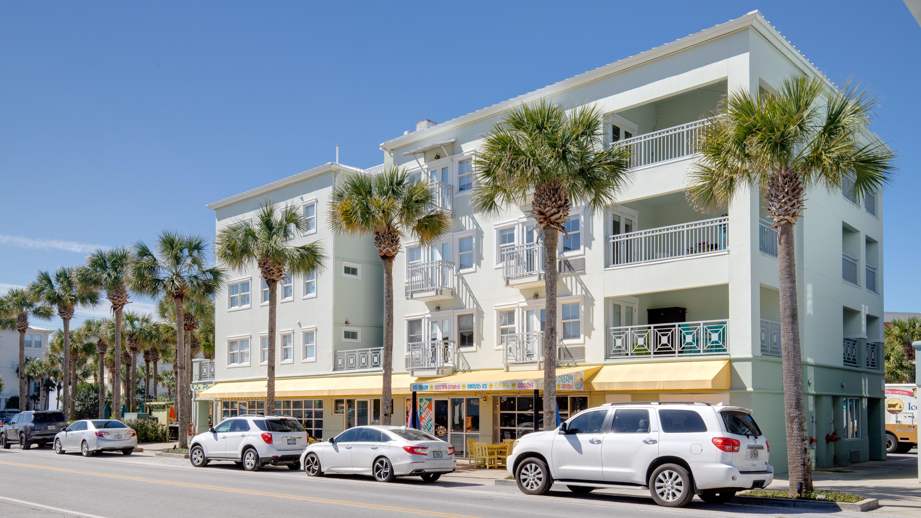 GULF PLACE TOWN CENTER EAST CONDO - Residential