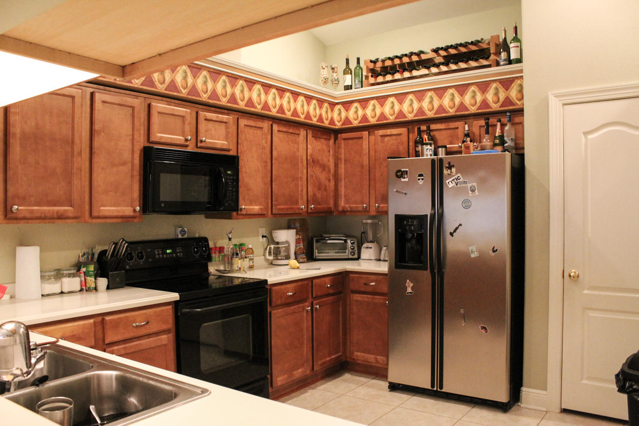 DIAMOND LAKES - Residential