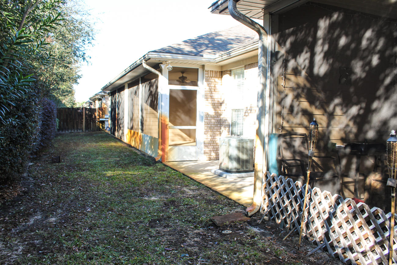 DIAMOND LAKES - Residential