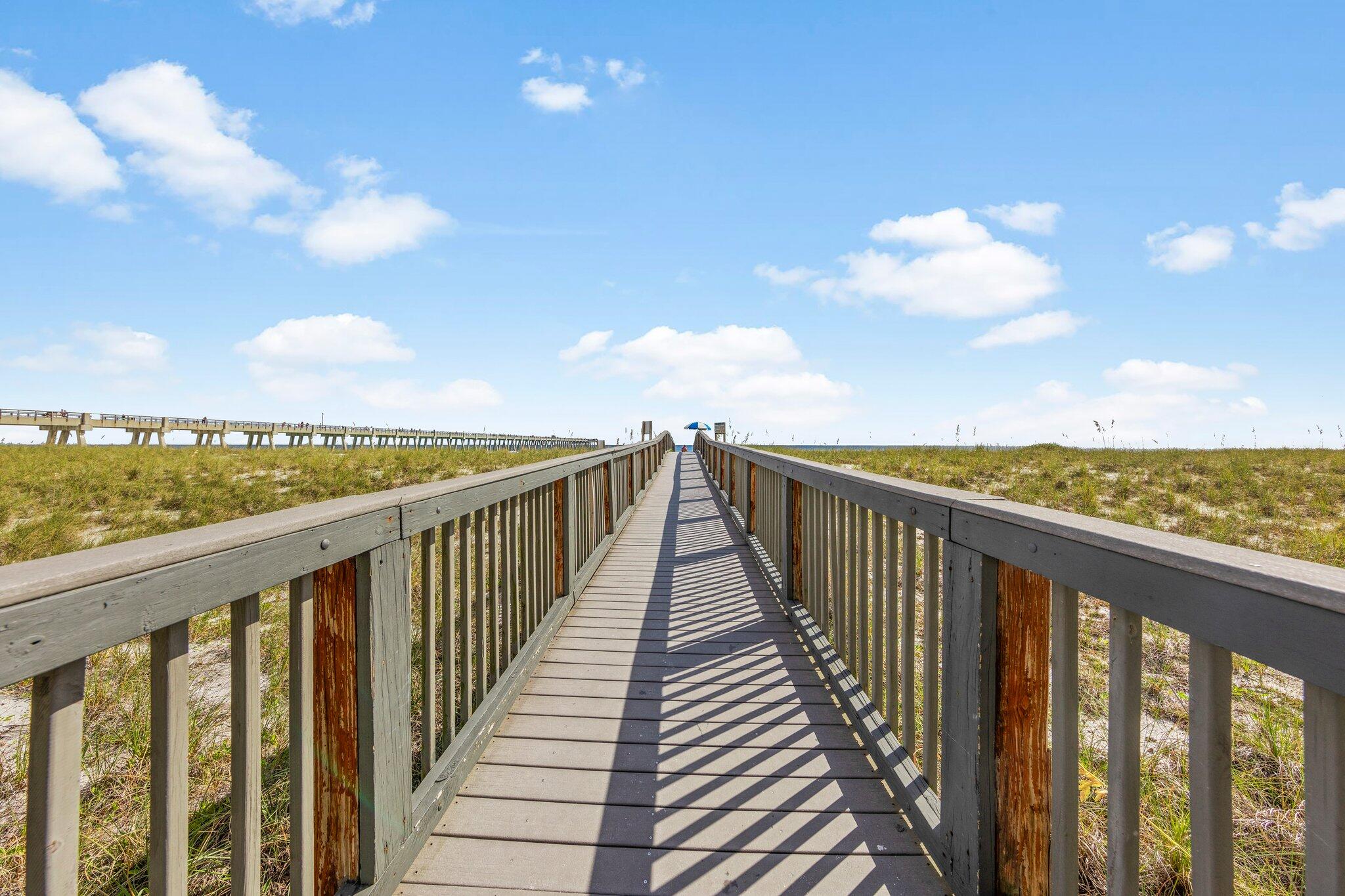 SUMMERWIND CONDOS - Residential