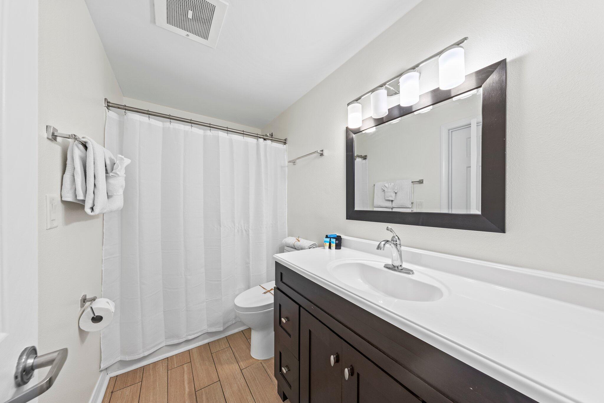 SUMMERWIND CONDOS - Residential