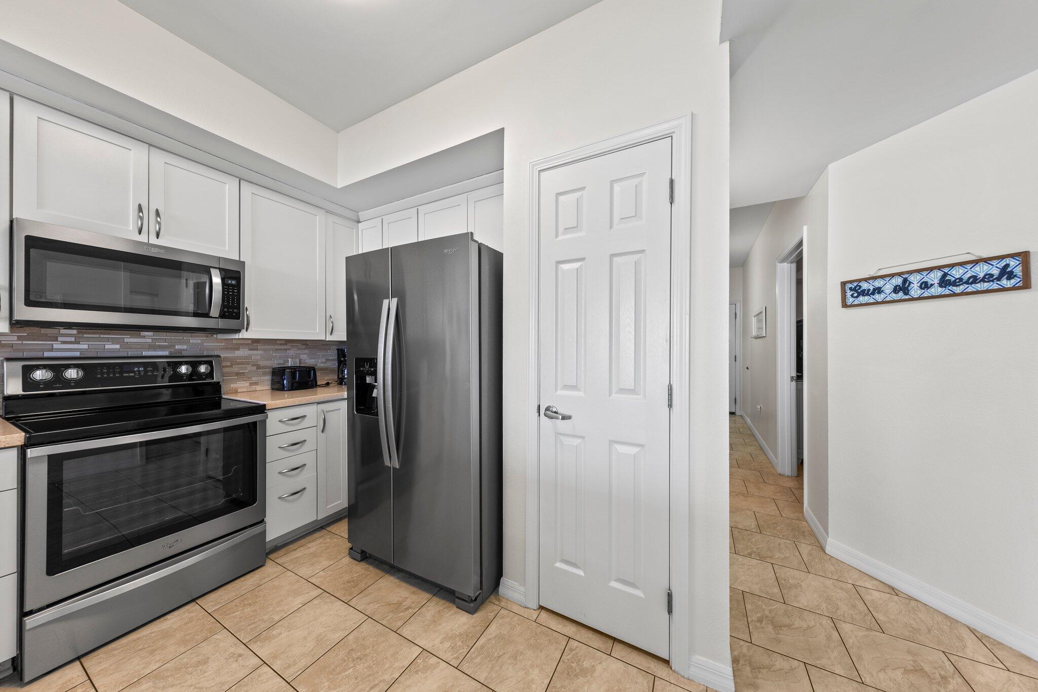 SUMMERWIND CONDOS - Residential