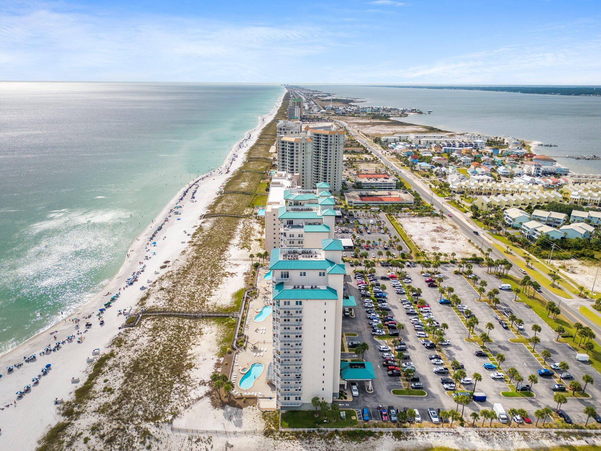 SUMMERWIND CONDOS - Residential