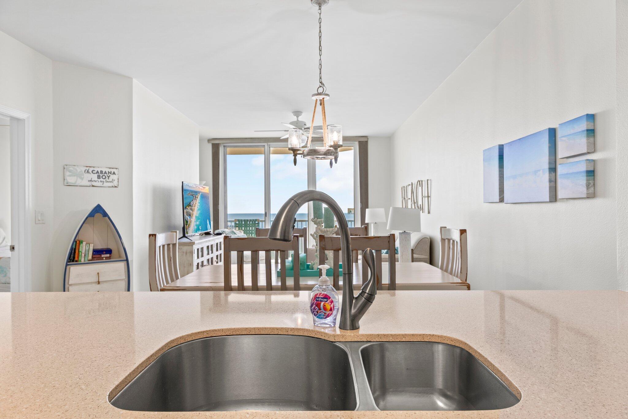 SUMMERWIND CONDOS - Residential