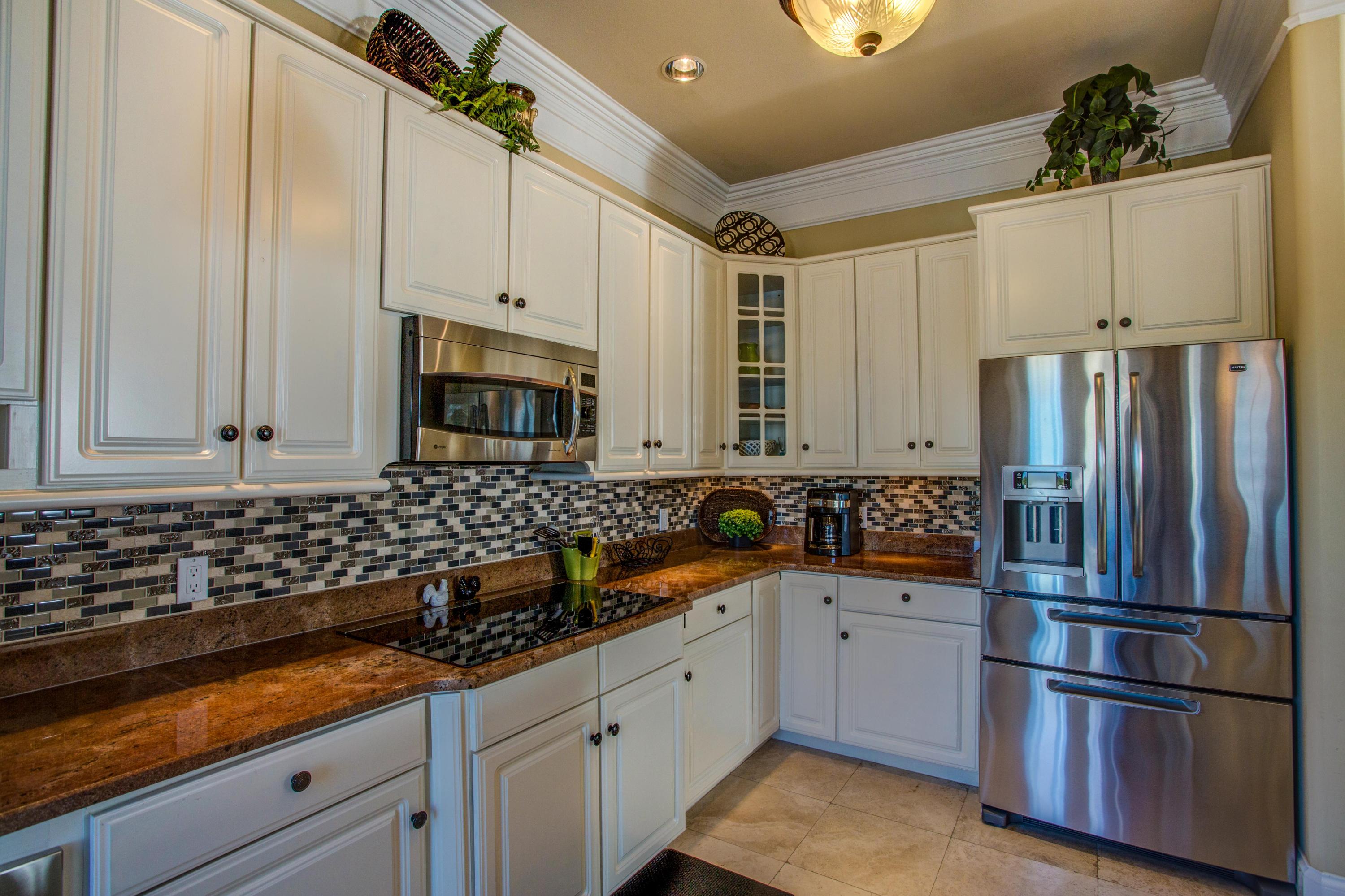 HOLIDAY ISLE - Residential