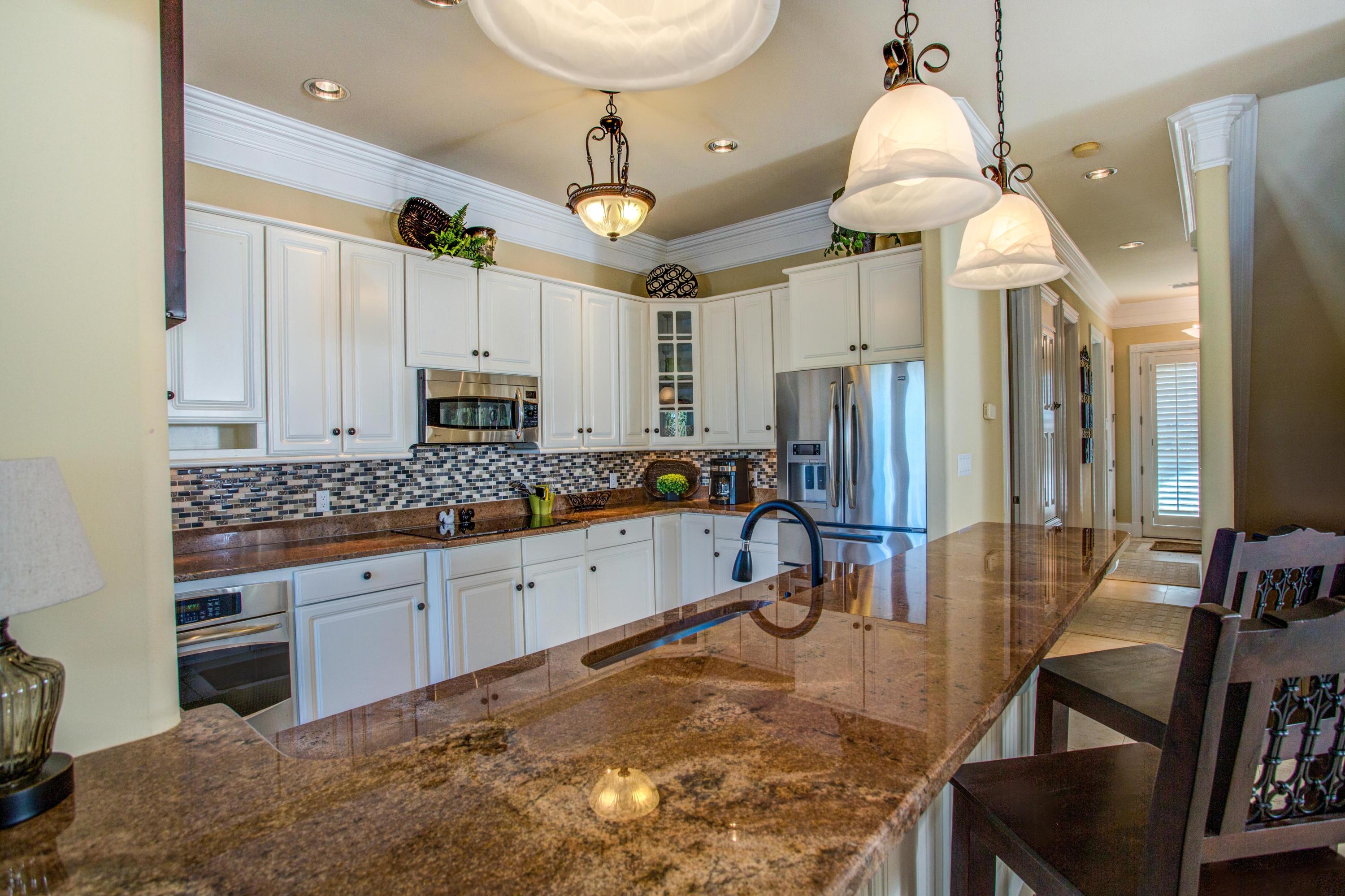 HOLIDAY ISLE - Residential