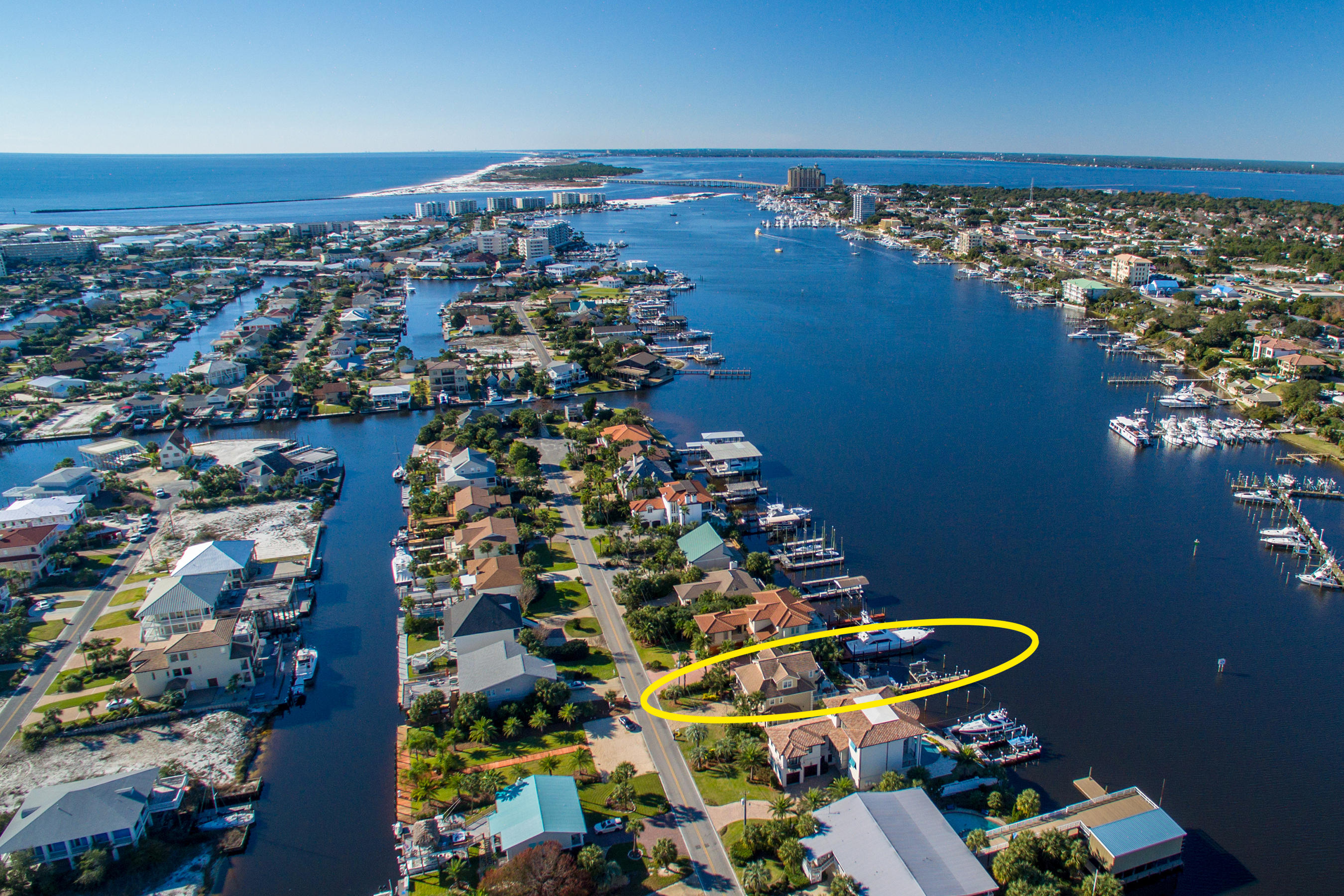 HOLIDAY ISLE - Residential
