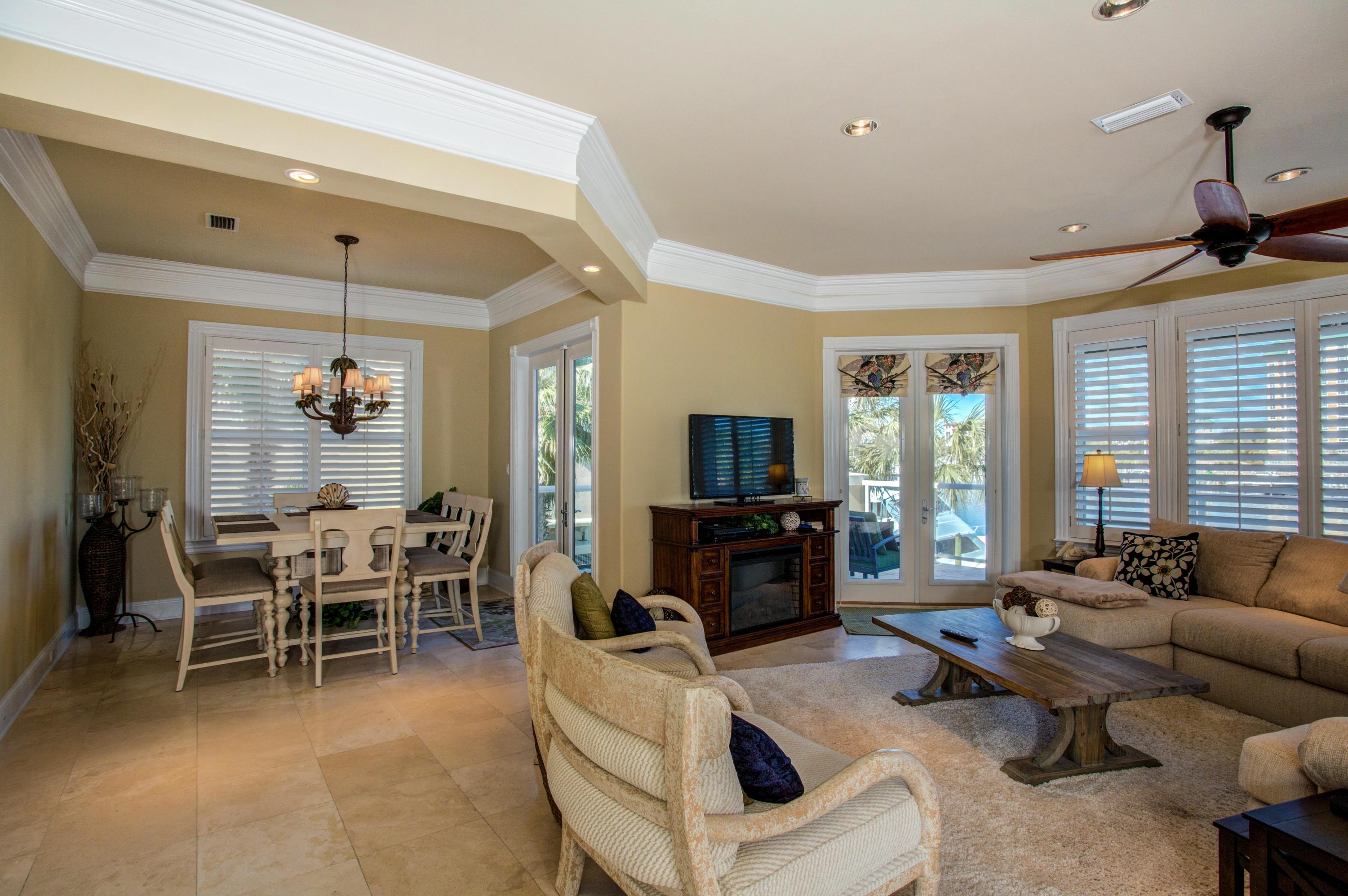 HOLIDAY ISLE - Residential