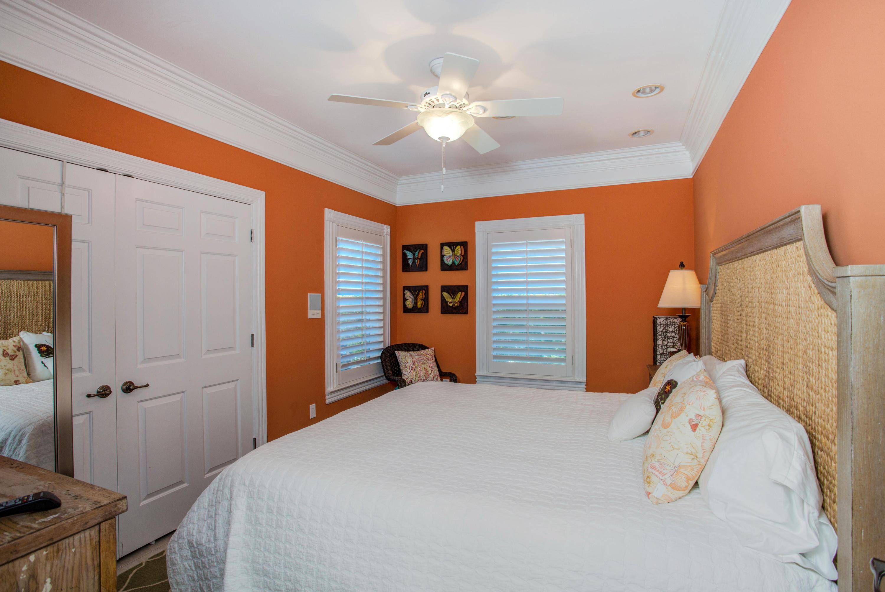 HOLIDAY ISLE - Residential