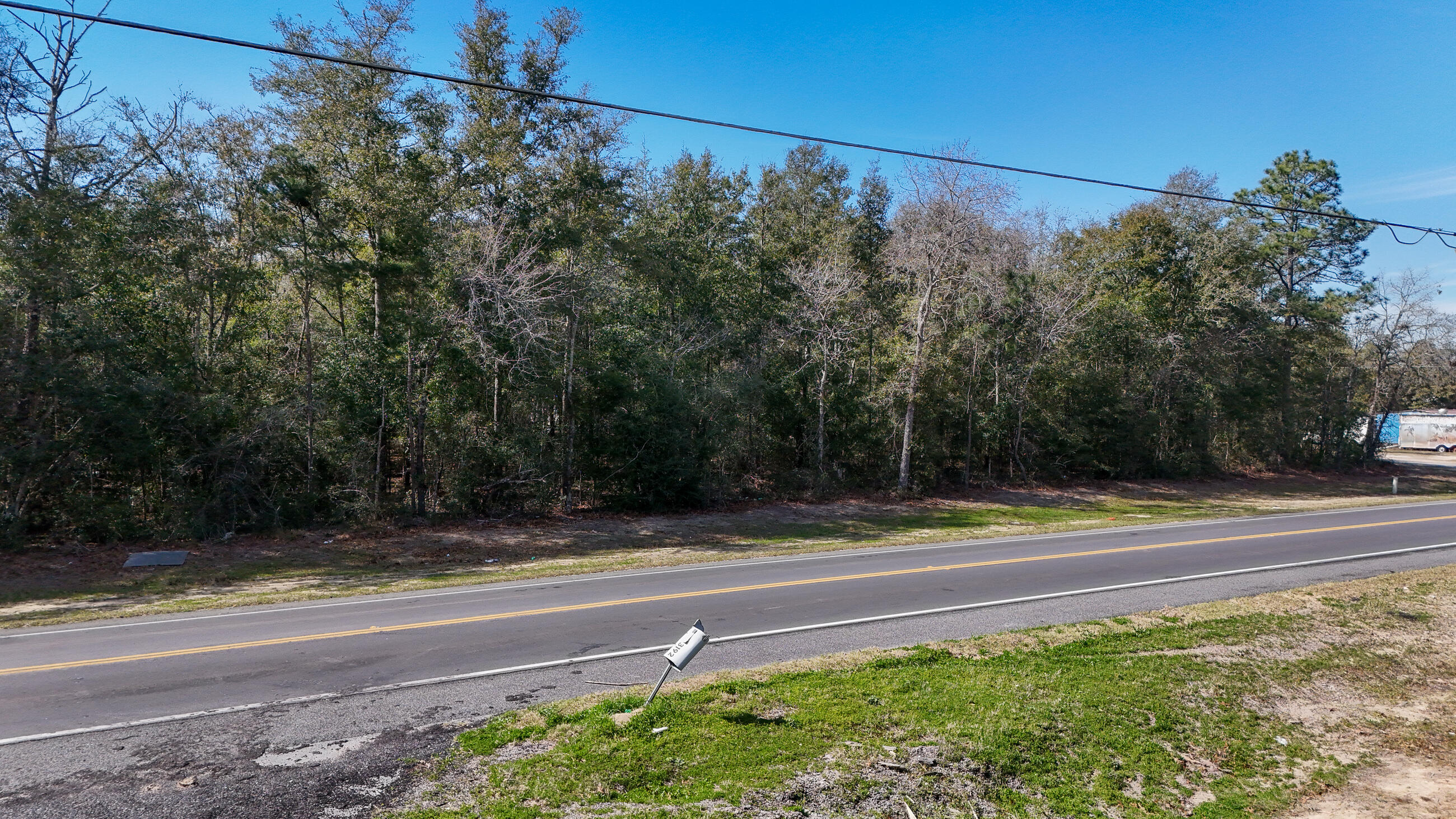 METES & BOUNDS - Land