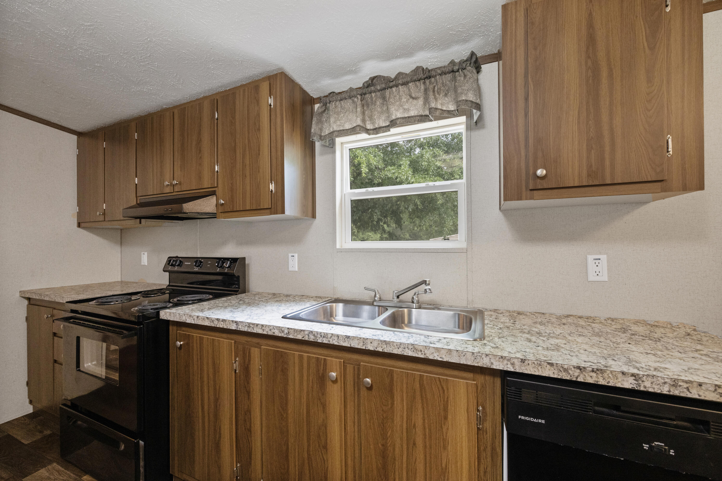 FOXCROFT ESTATEs - Residential