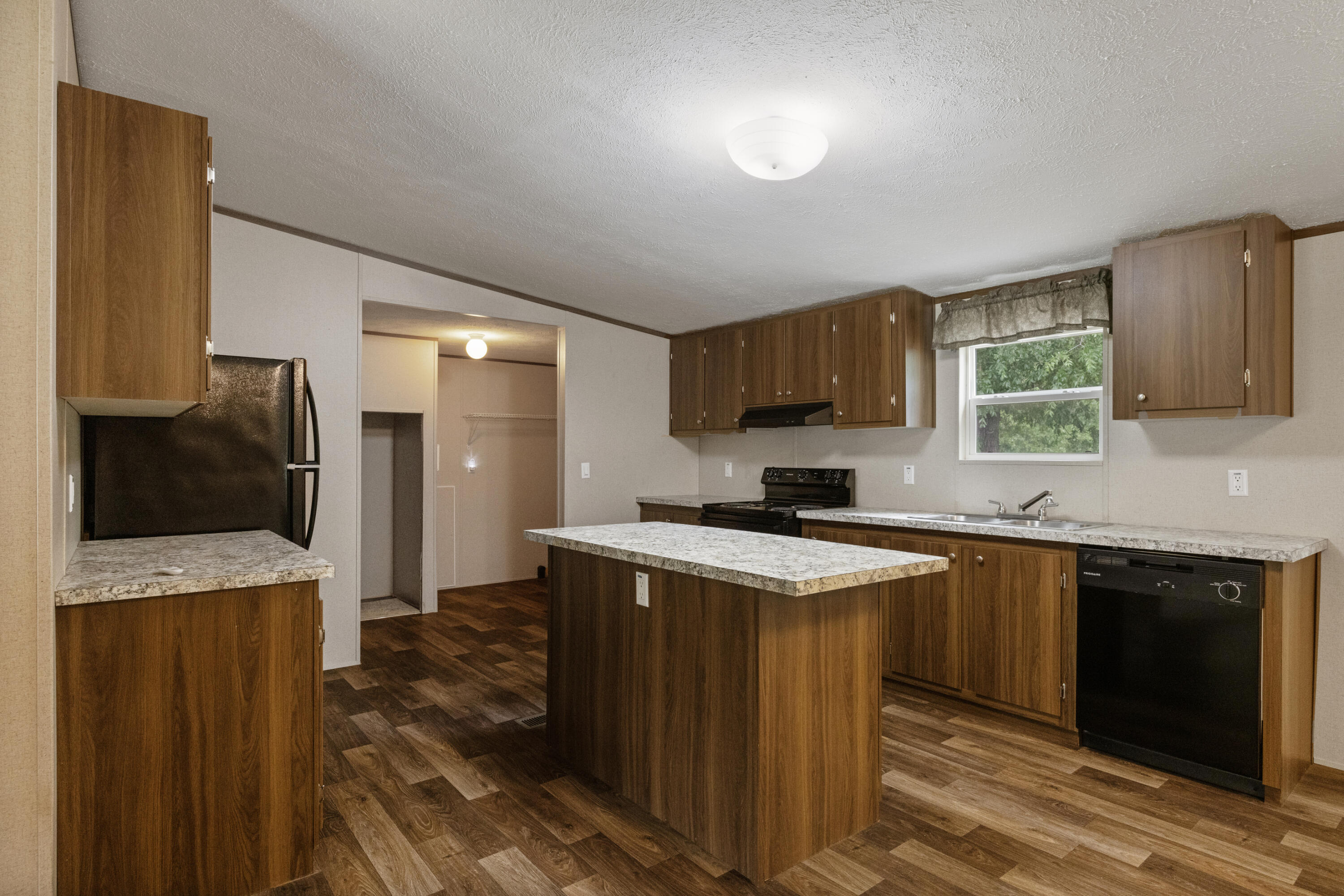 FOXCROFT ESTATEs - Residential