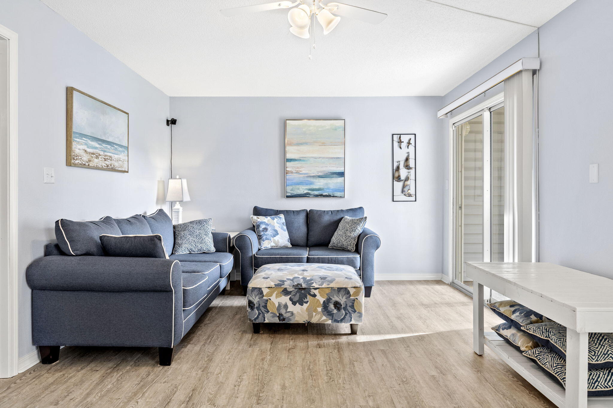 FINISTERRA CONDO - Residential