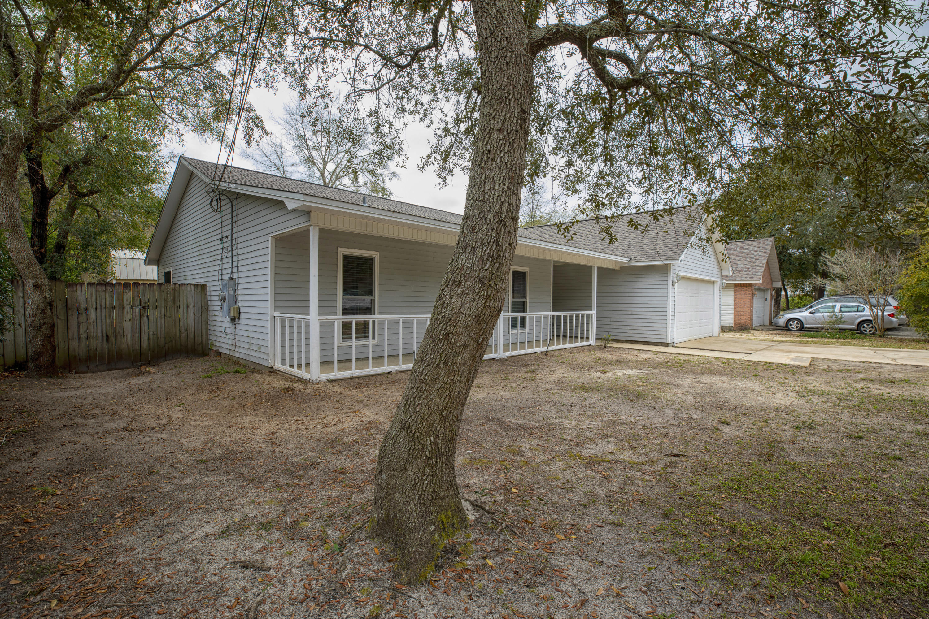 VALPARAISO PINECREST 5 - Residential