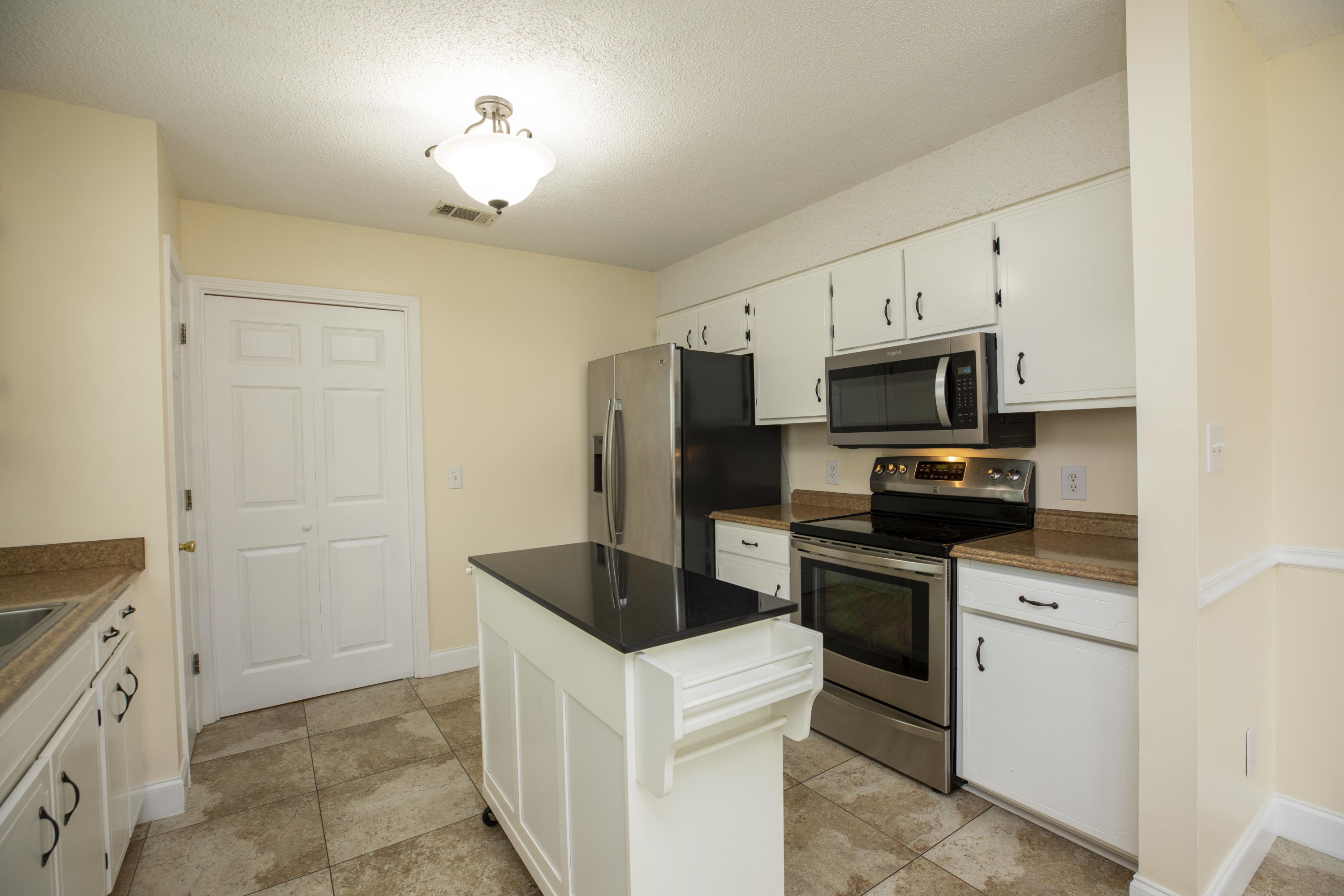 VALPARAISO PINECREST 5 - Residential