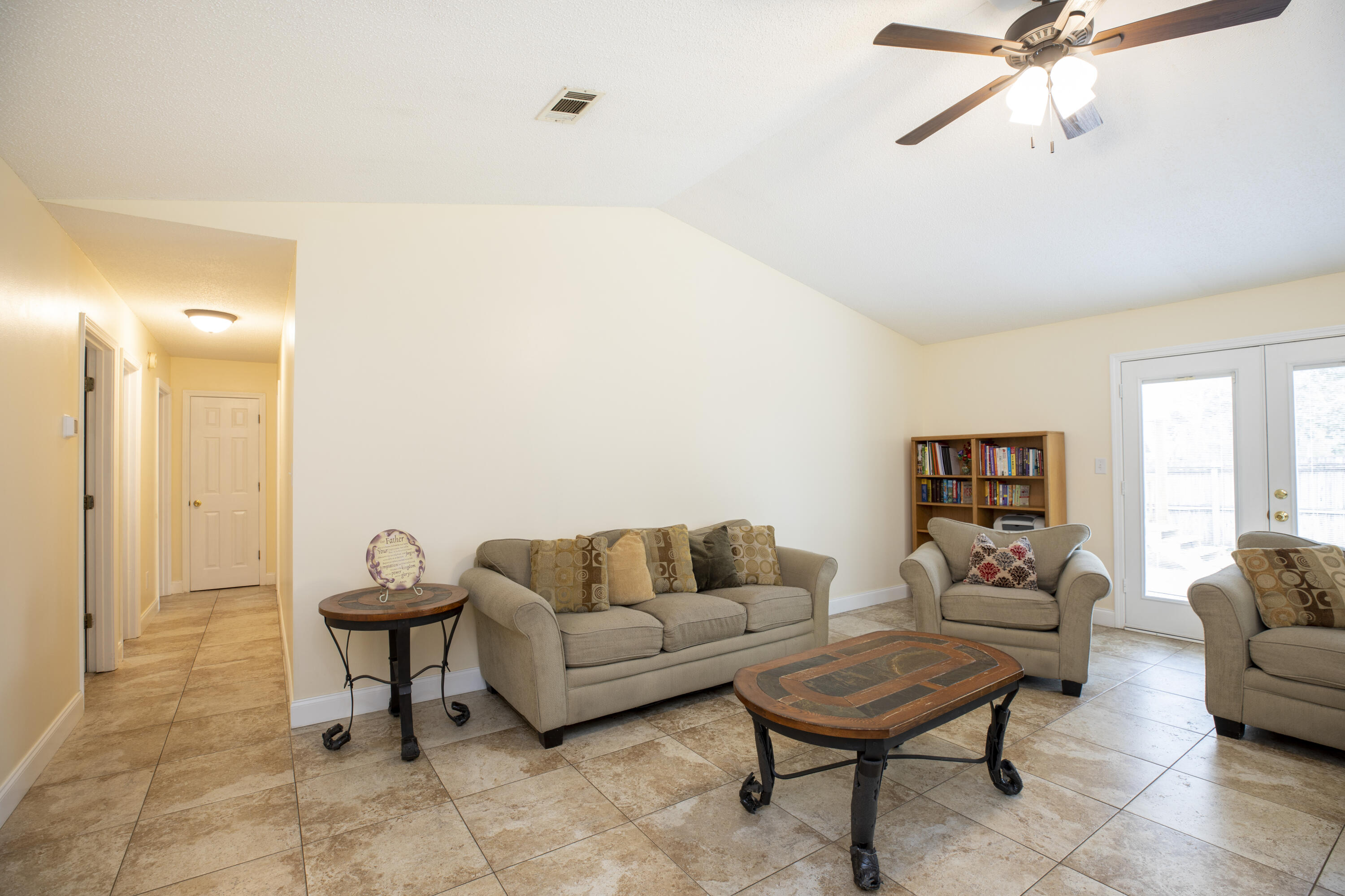 VALPARAISO PINECREST 5 - Residential