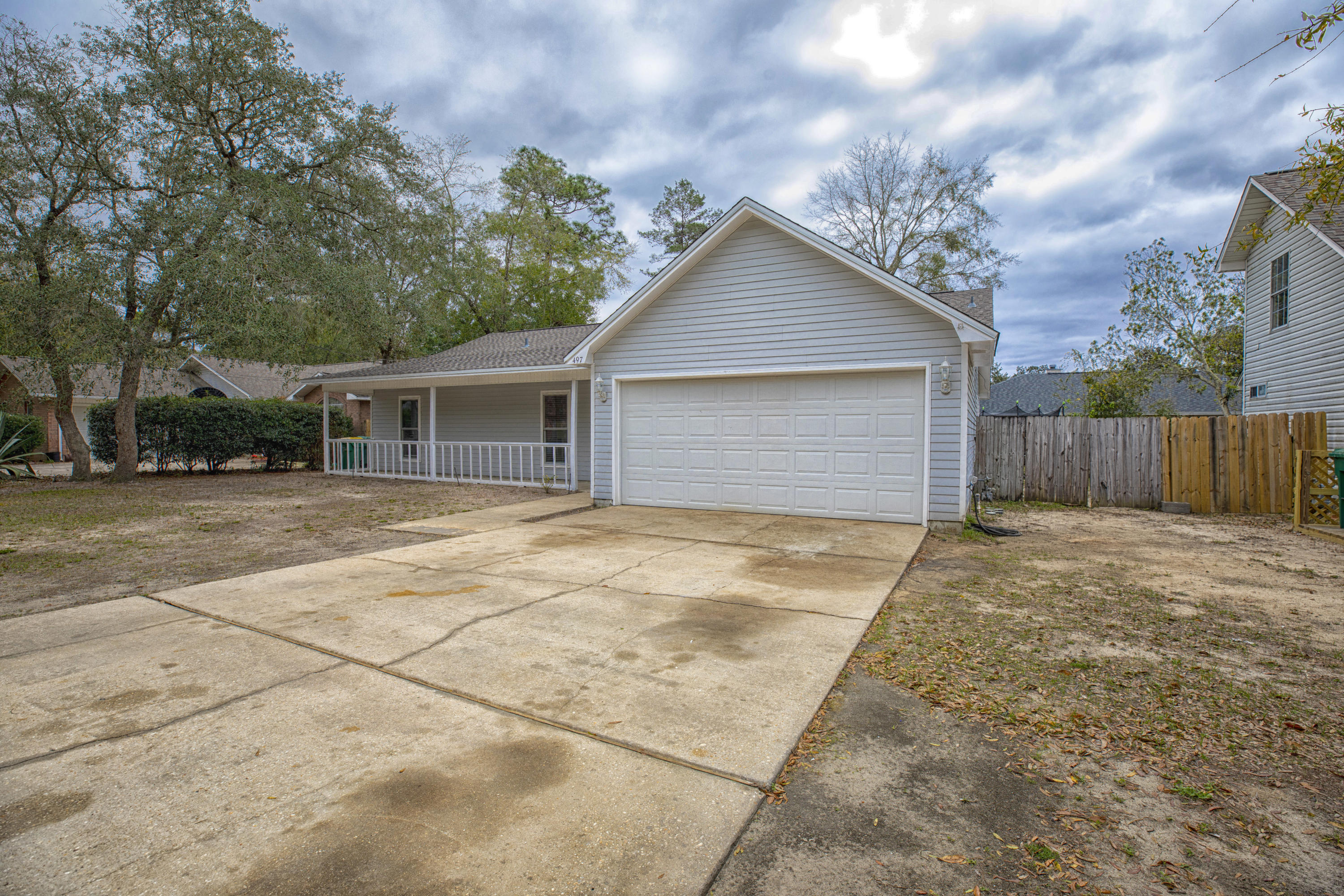 VALPARAISO PINECREST 5 - Residential