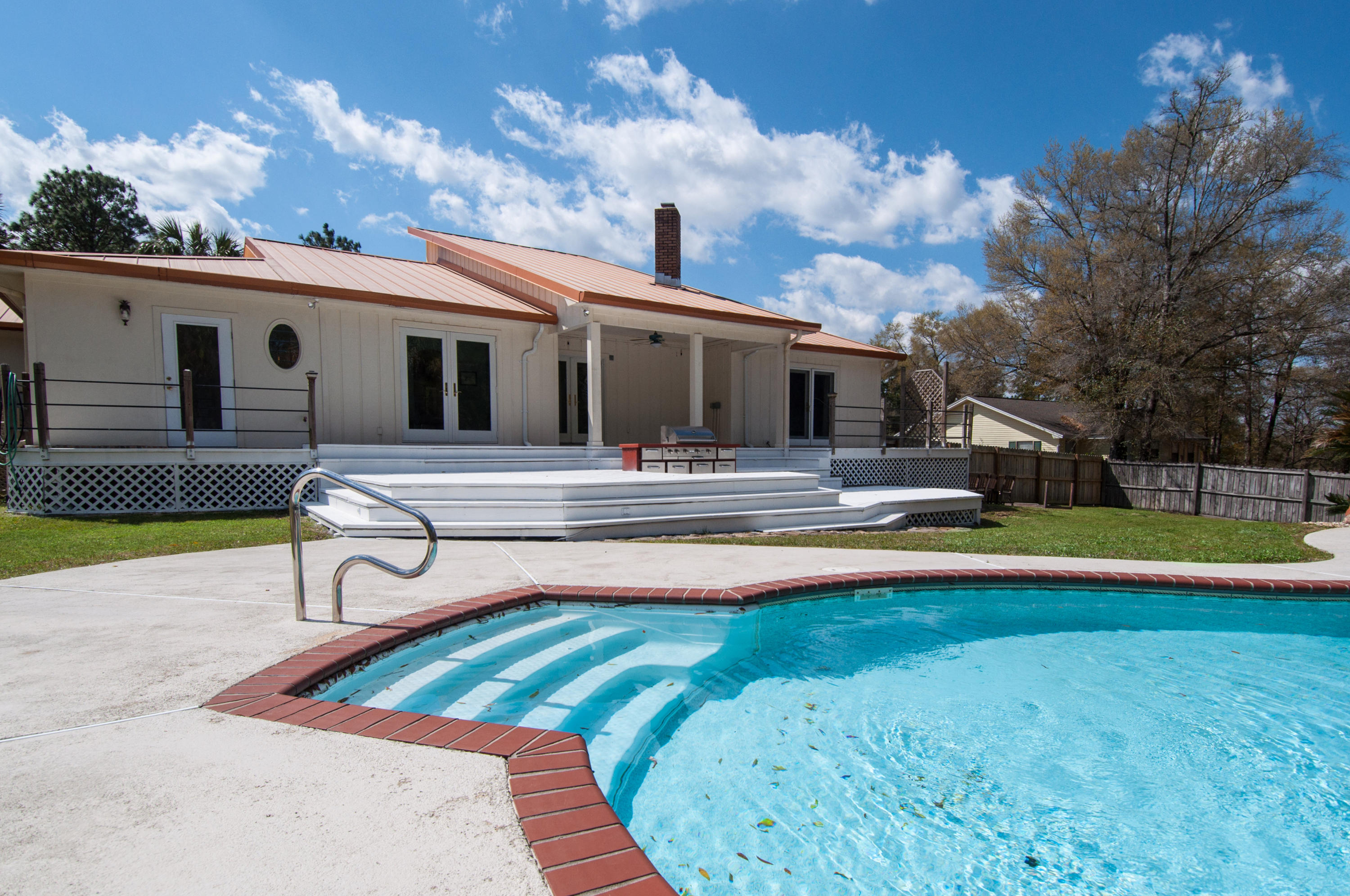 Metes and Bounds - Residential