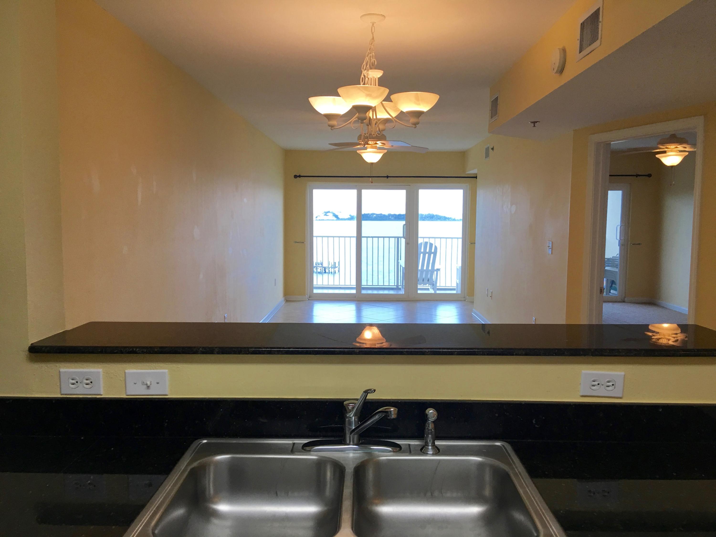 INTERCOASTAL POINTE - Residential