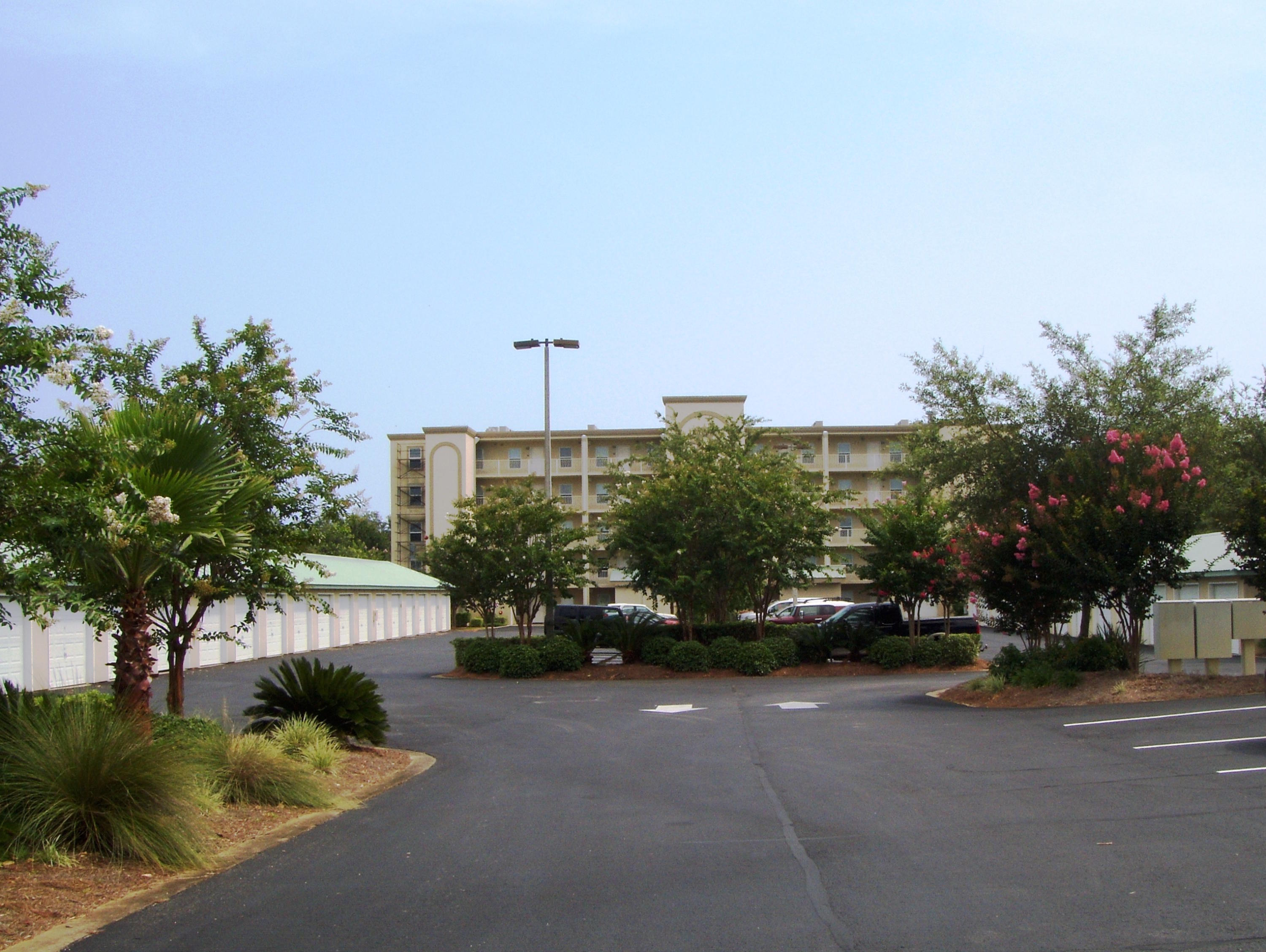 INTERCOASTAL POINTE - Residential