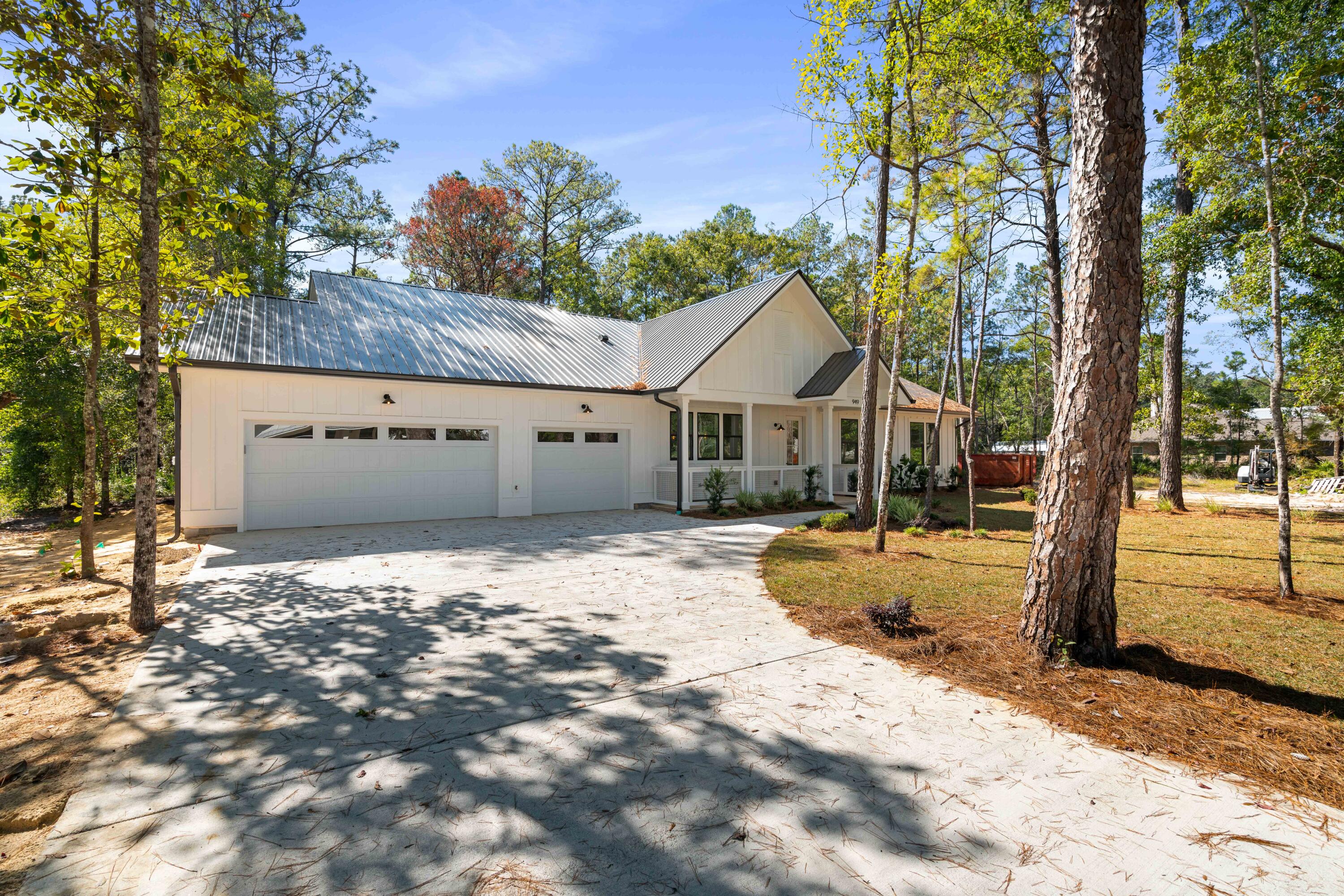 BAY GROVE - Residential