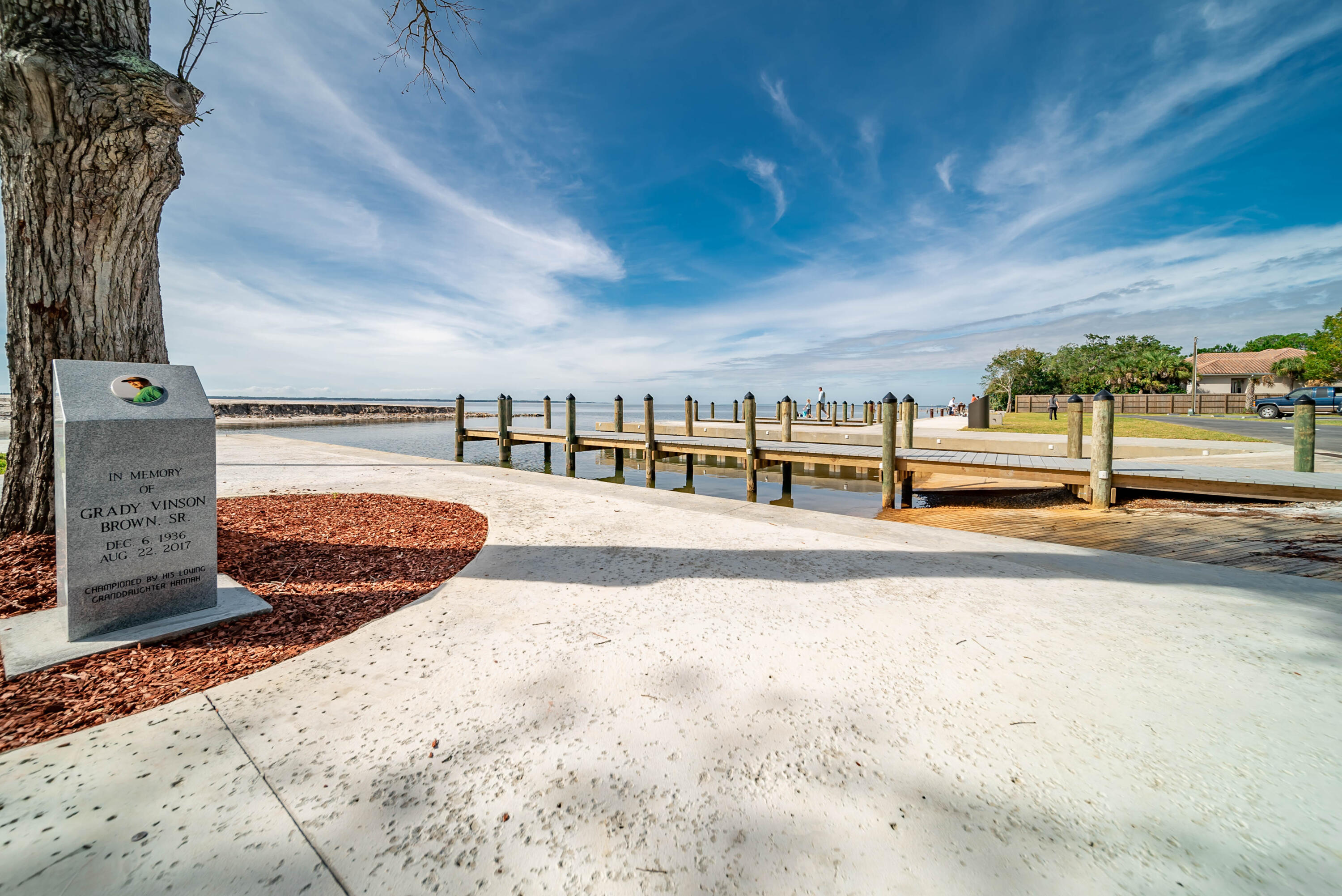 BAY GROVE - Residential