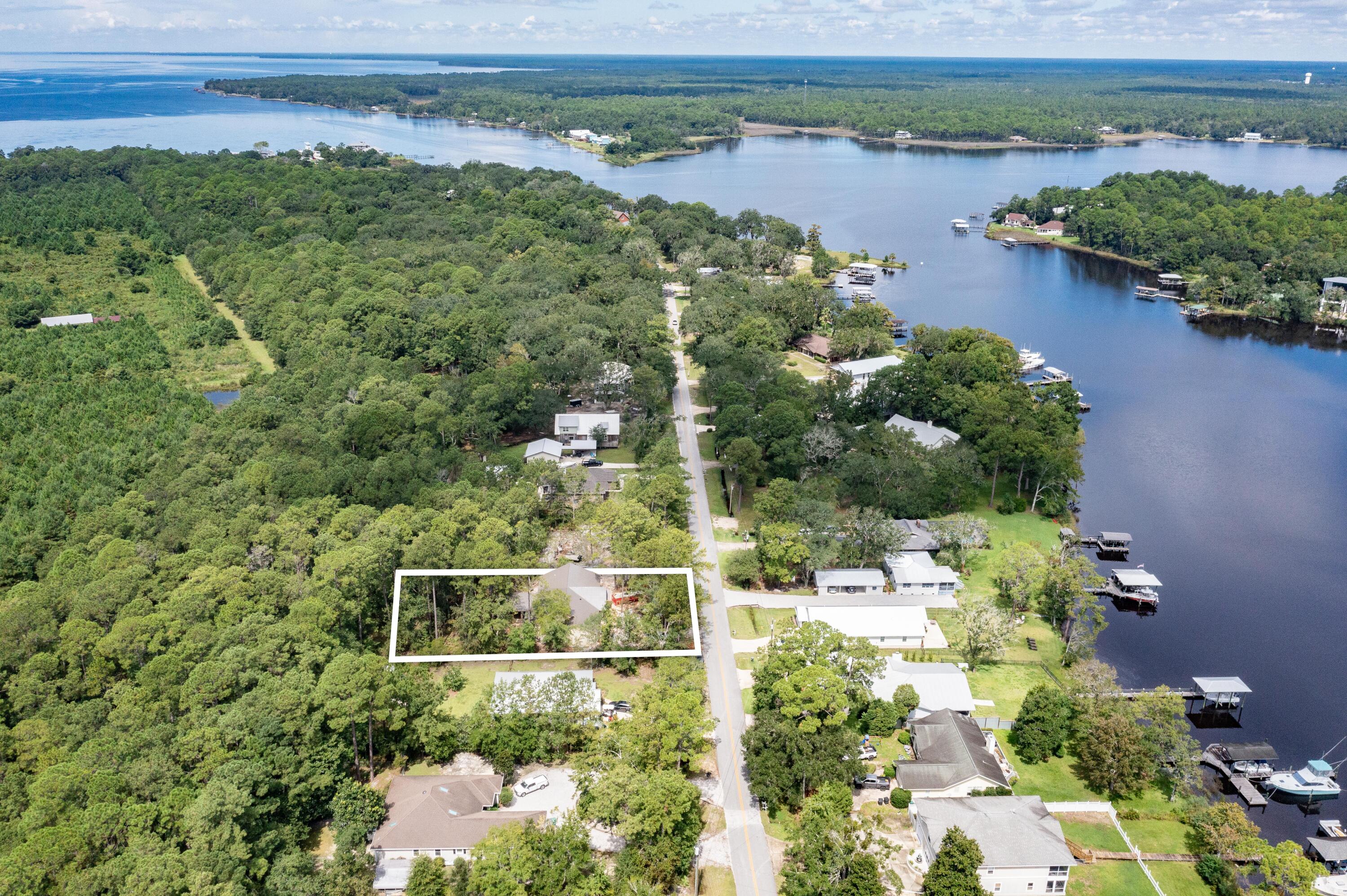 BAY GROVE - Residential