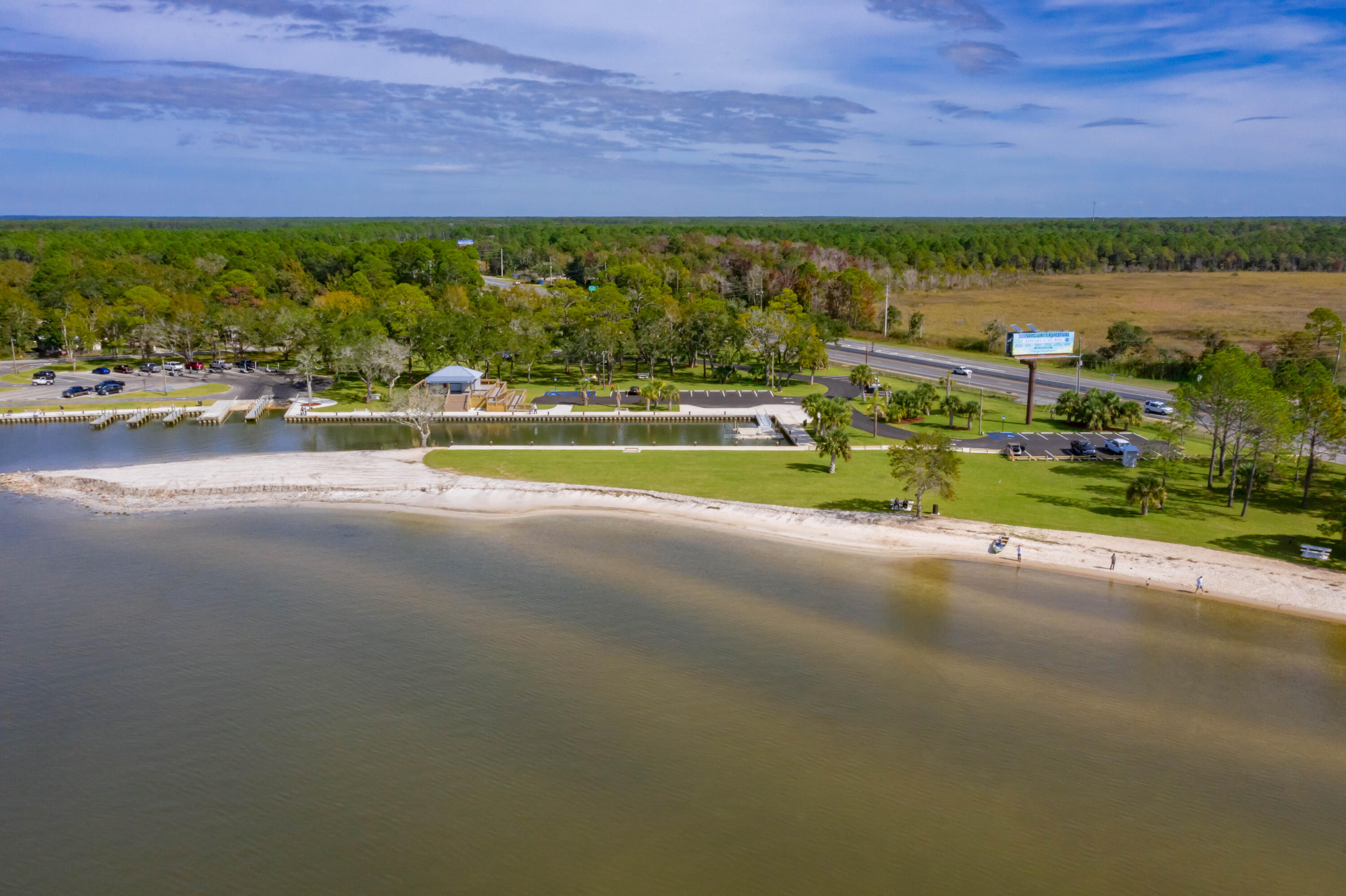 BAY GROVE - Residential