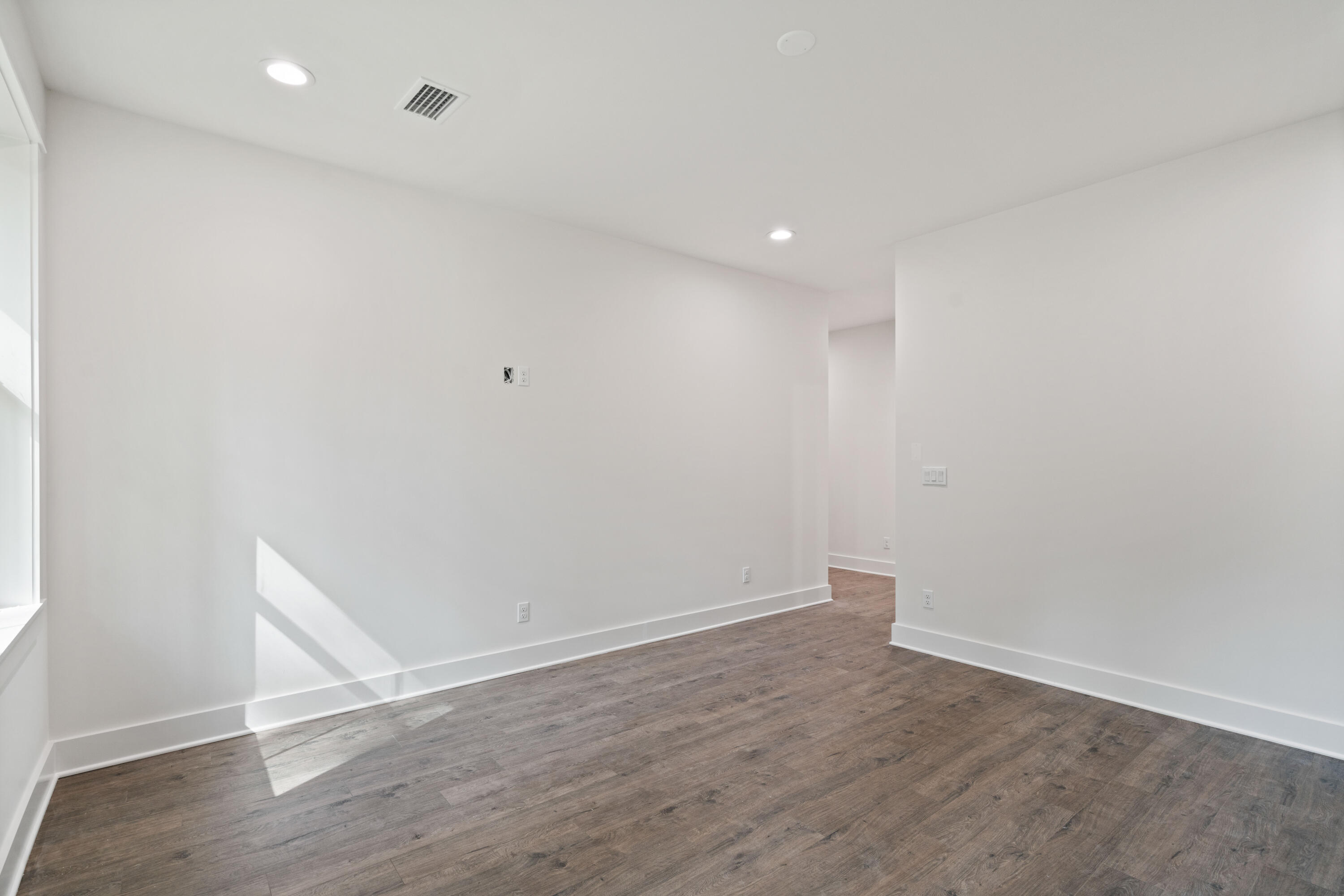 BAY GROVE - Residential