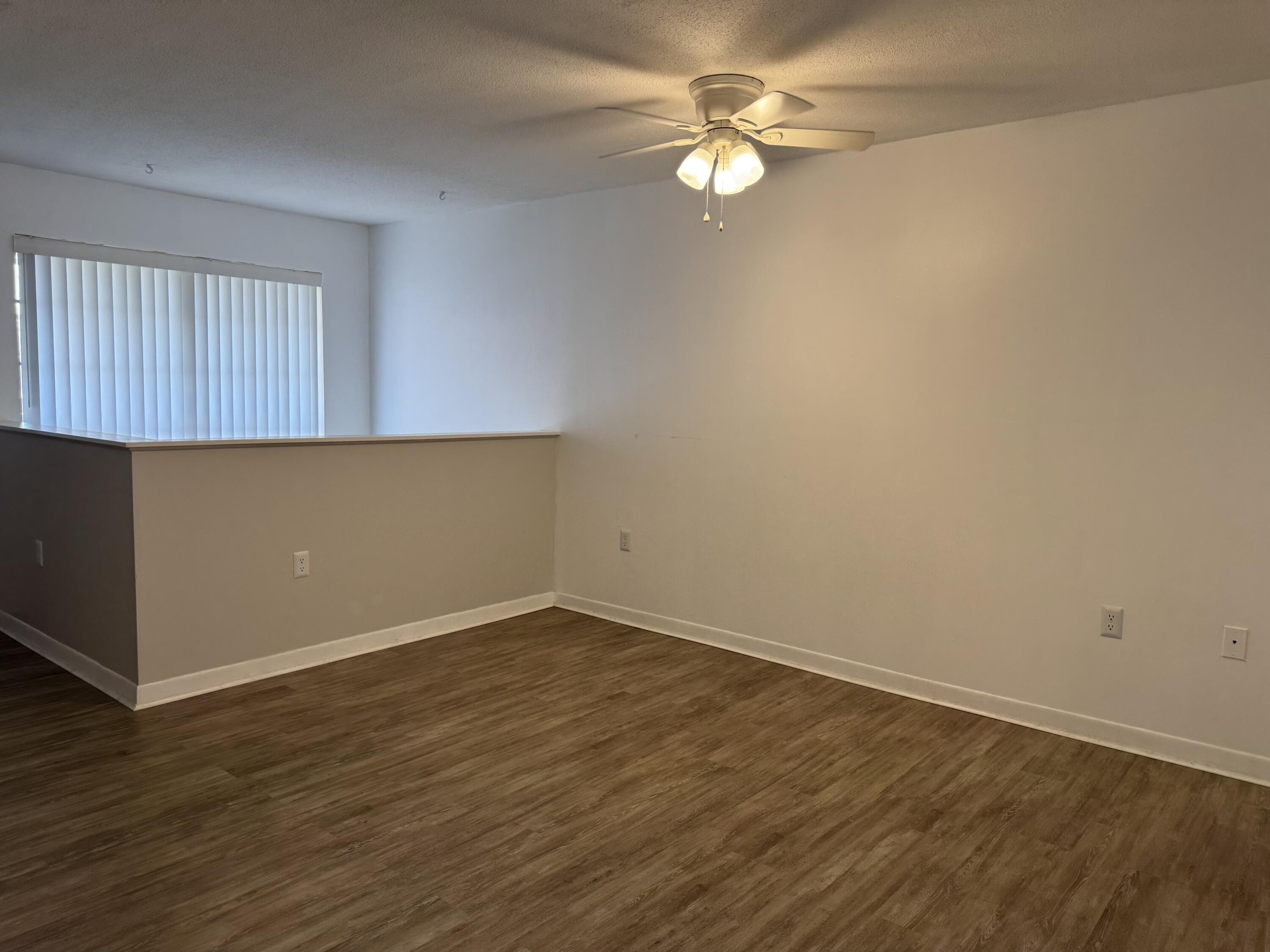 GARDEN VILLAS PH 1 - Residential Lease