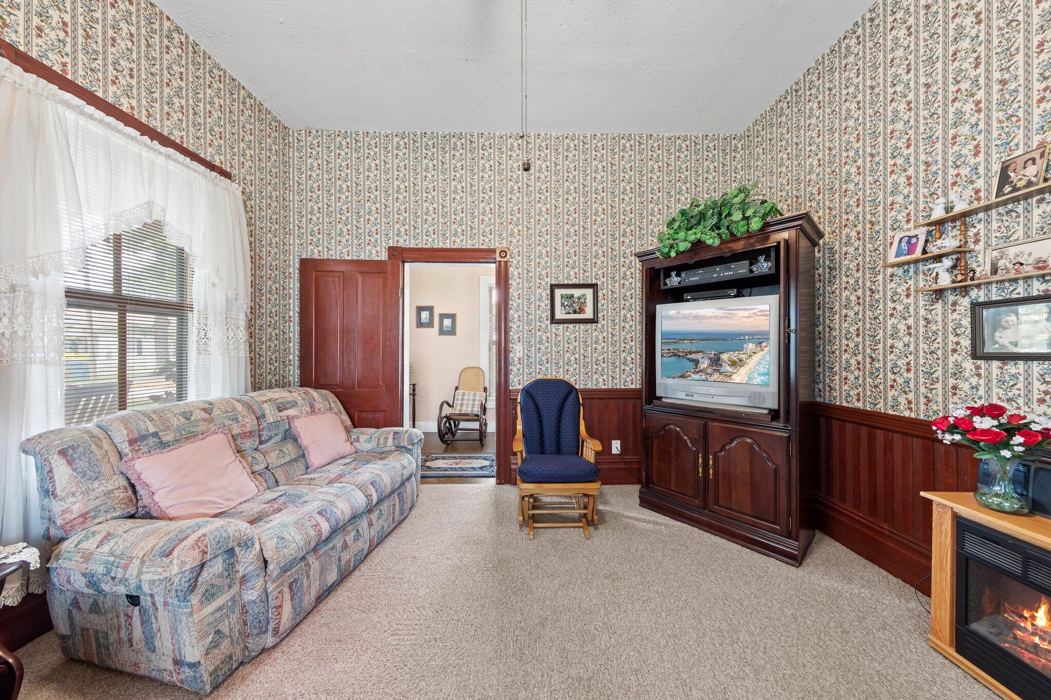 NONESUCH WAY - Residential