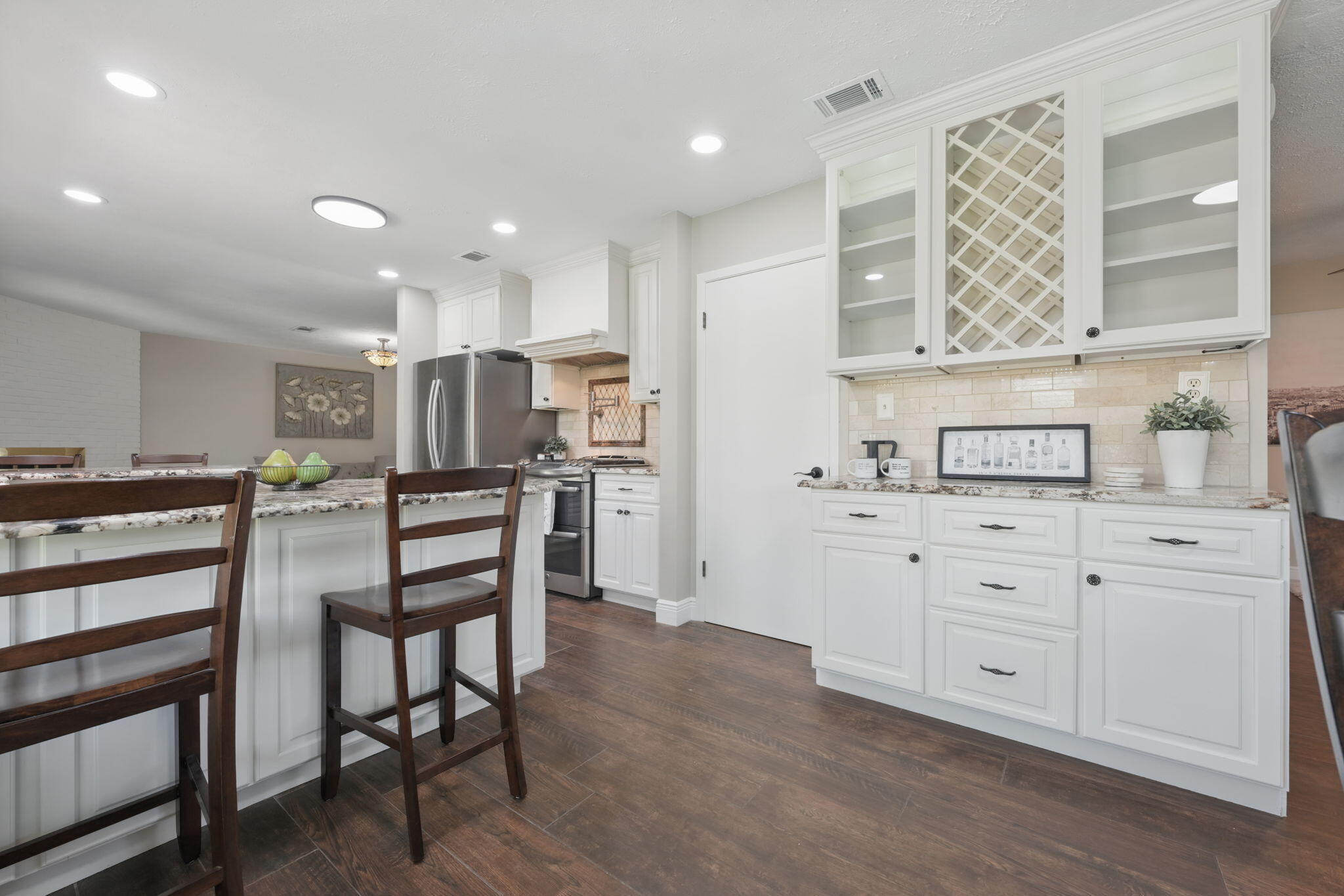 LAKE LORRAINE ESTATES 3 - Residential