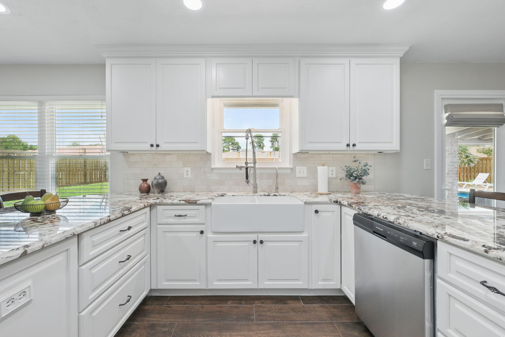 LAKE LORRAINE ESTATES 3 - Residential