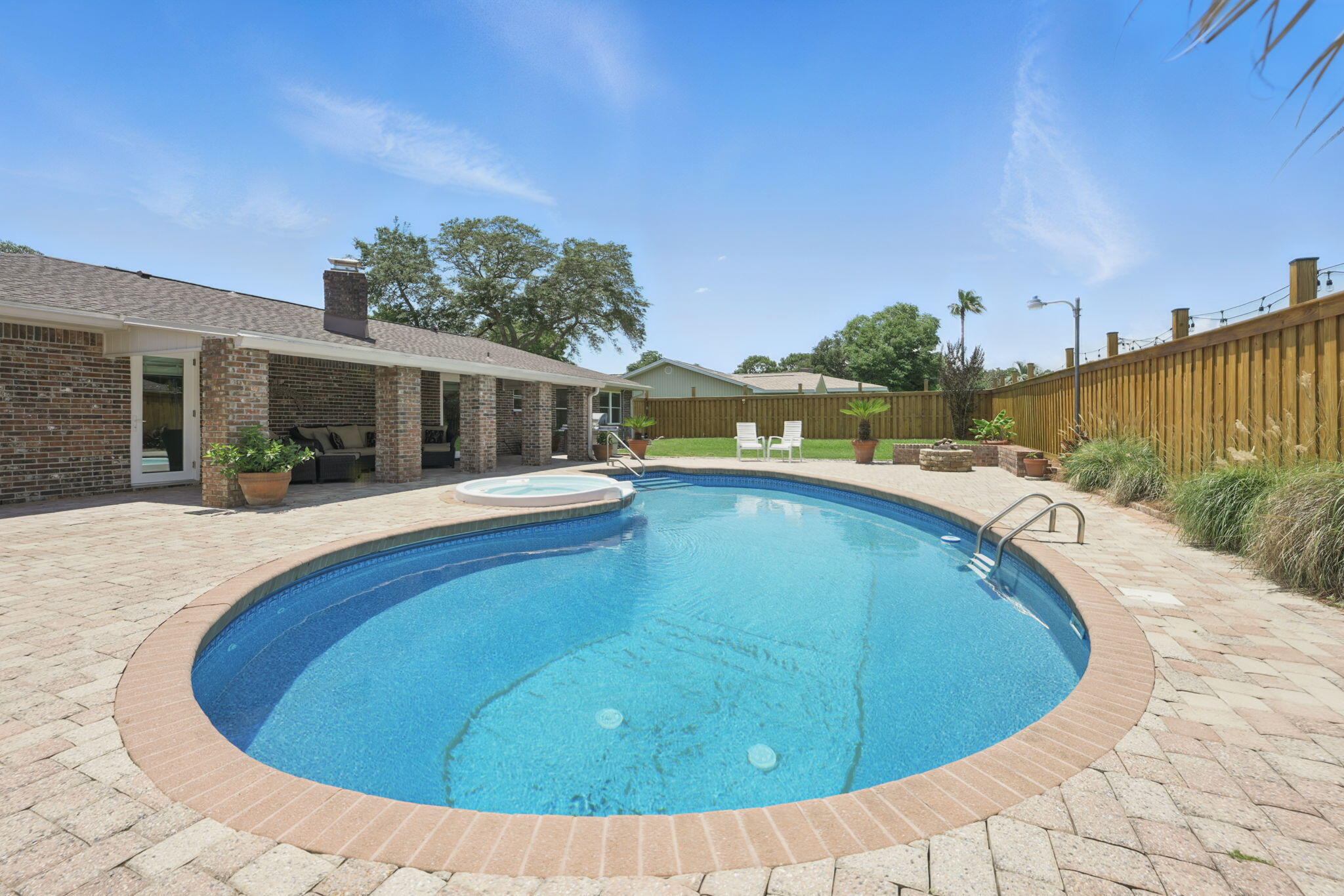 LAKE LORRAINE ESTATES 3 - Residential