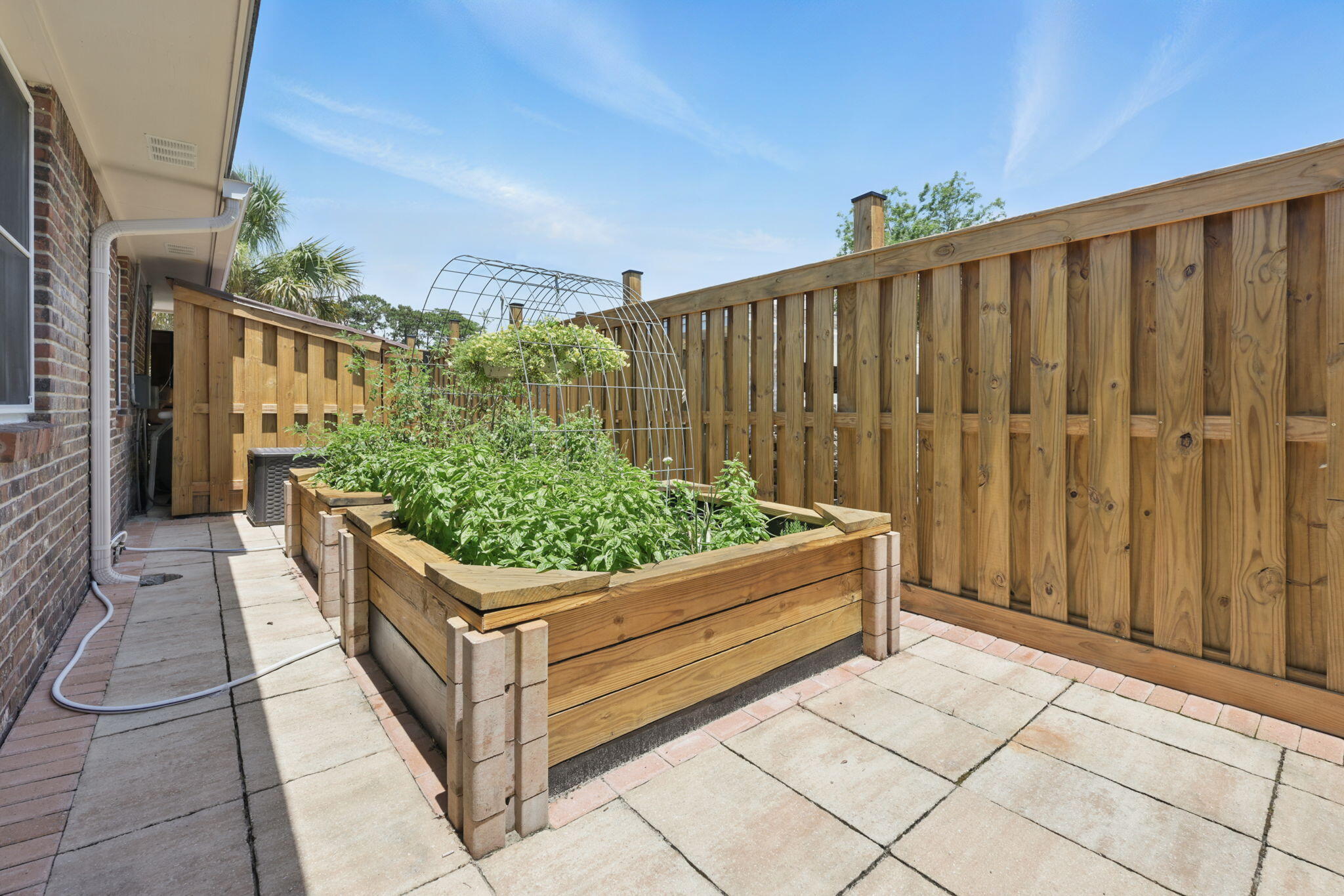 LAKE LORRAINE ESTATES 3 - Residential