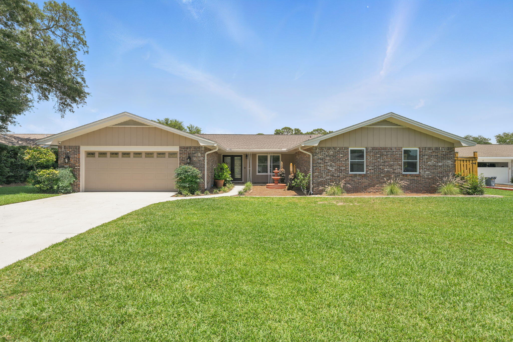LAKE LORRAINE ESTATES 3 - Residential