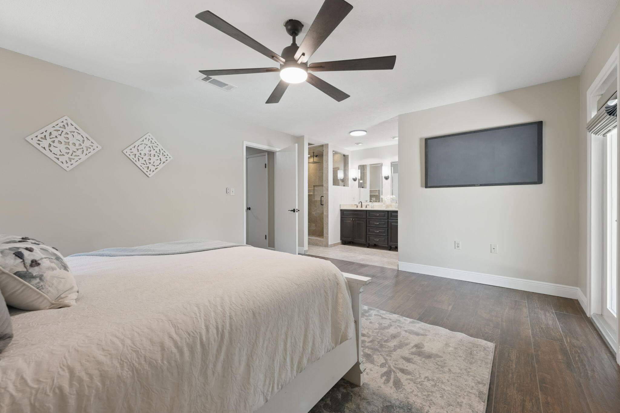 LAKE LORRAINE ESTATES 3 - Residential