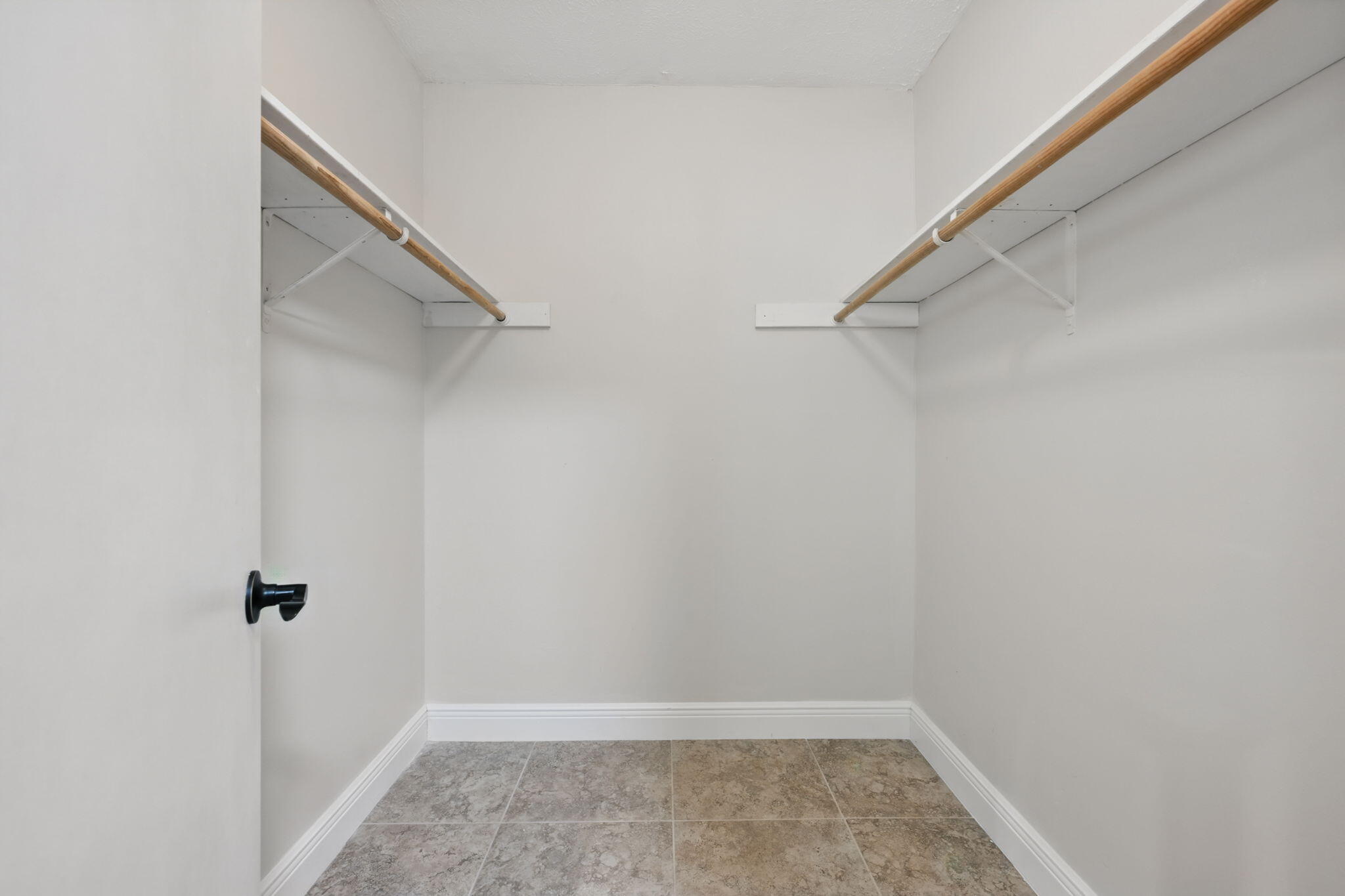 LAKE LORRAINE ESTATES 3 - Residential