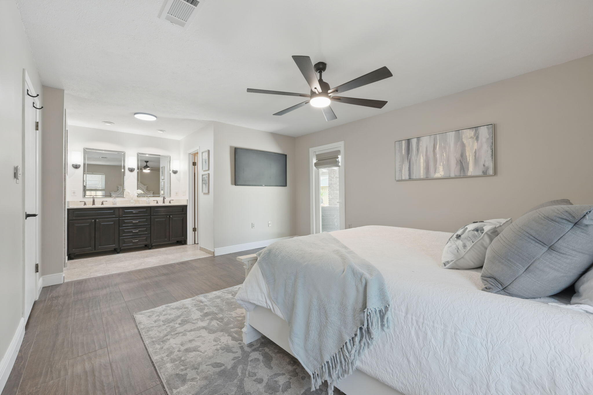 LAKE LORRAINE ESTATES 3 - Residential