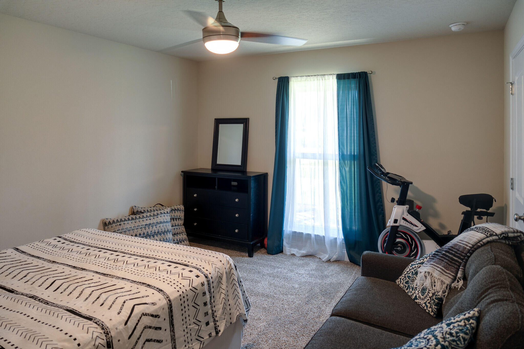 CHANAN ESTATES 1ST ADDN - Residential Lease