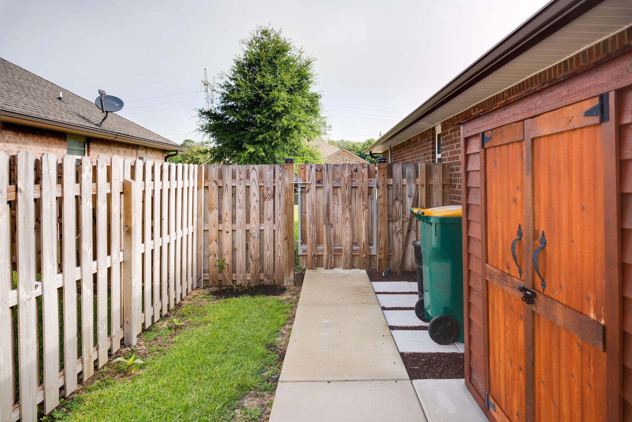 CHANAN ESTATES 1ST ADDN - Residential Lease