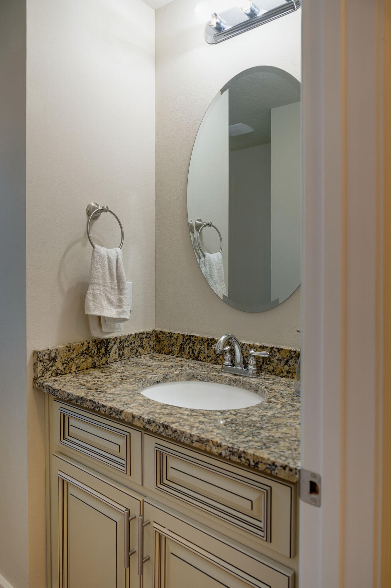 CHANAN ESTATES 1ST ADDN - Residential Lease