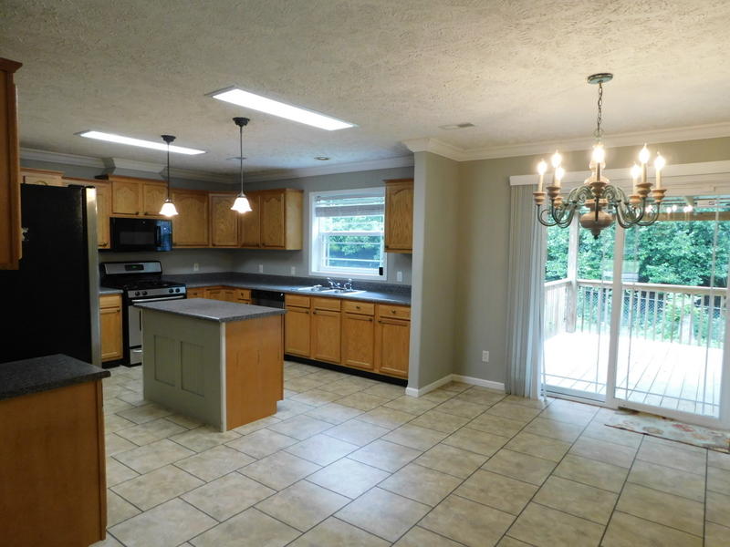 AVERITT ADDN TO CRESTVIEW - Residential