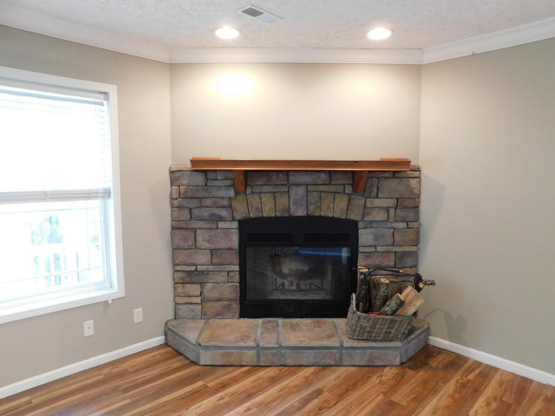 AVERITT ADDN TO CRESTVIEW - Residential