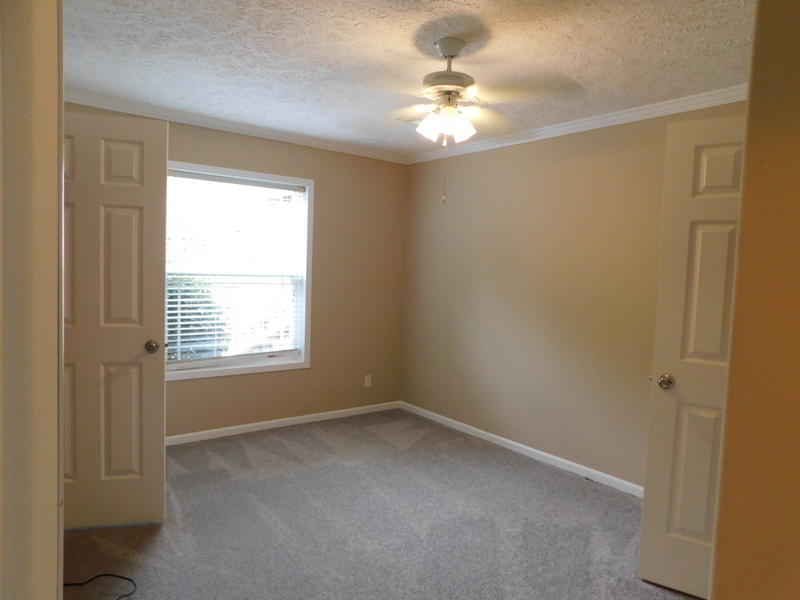 AVERITT ADDN TO CRESTVIEW - Residential