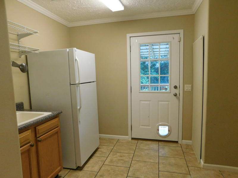 AVERITT ADDN TO CRESTVIEW - Residential