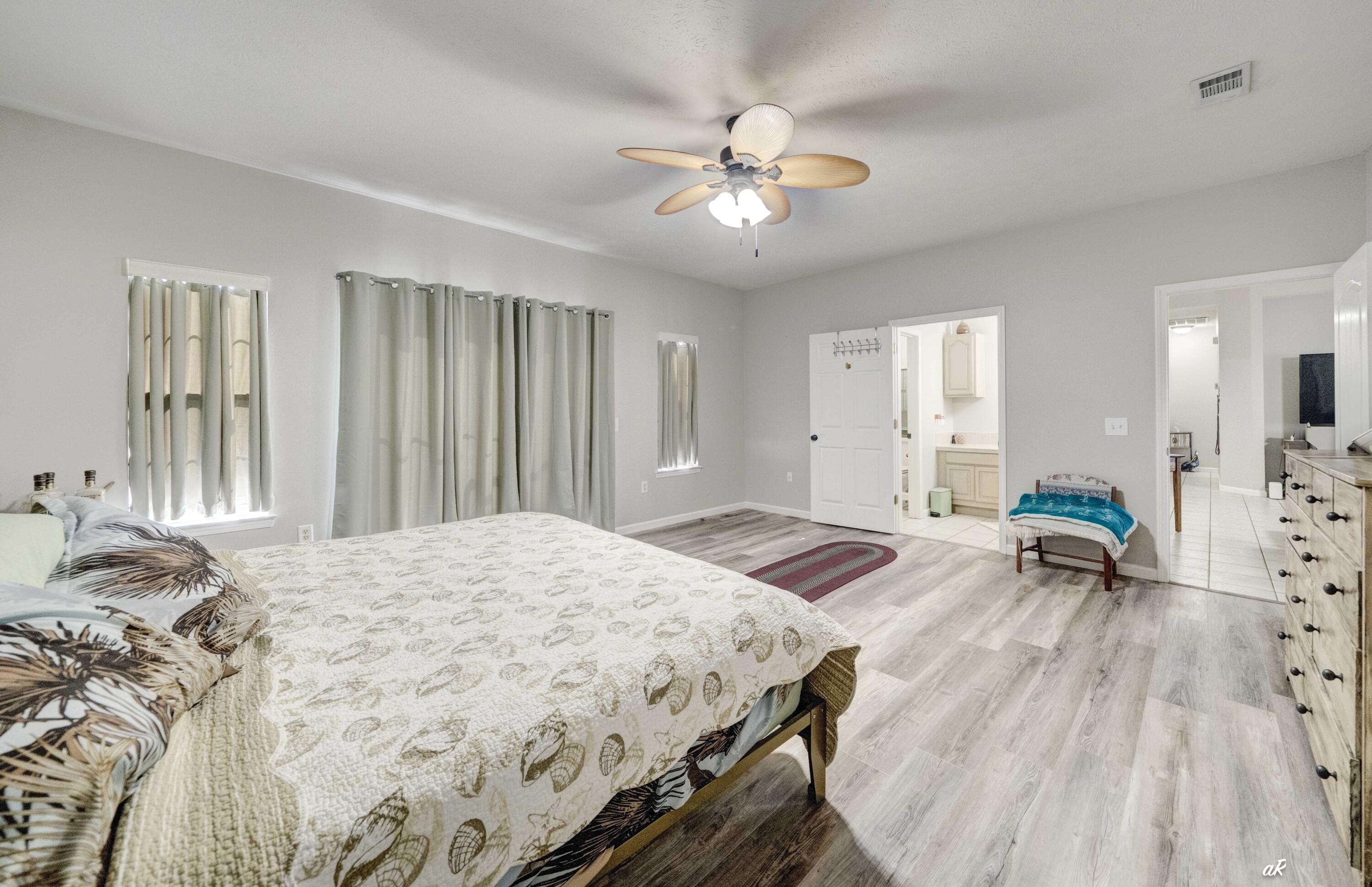 CALLAWAY HOMES - Residential