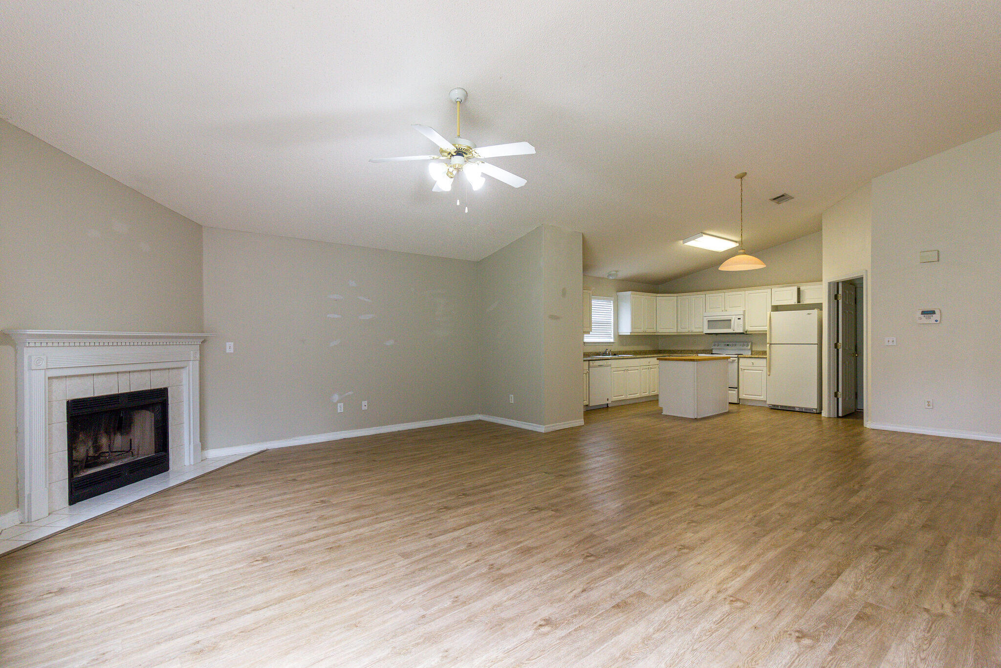 SHADOW OAK S/D - Residential Lease