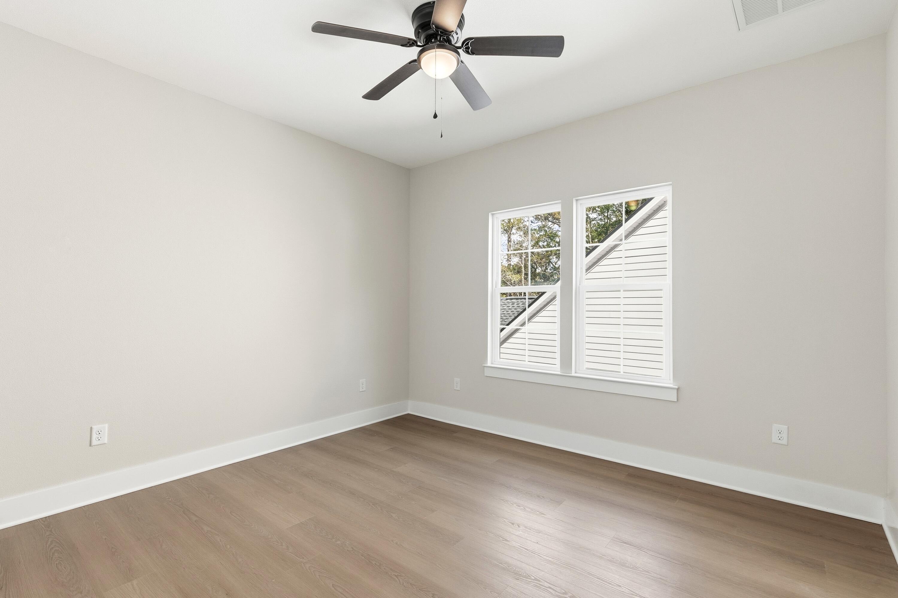 REDFISH POINT - Residential