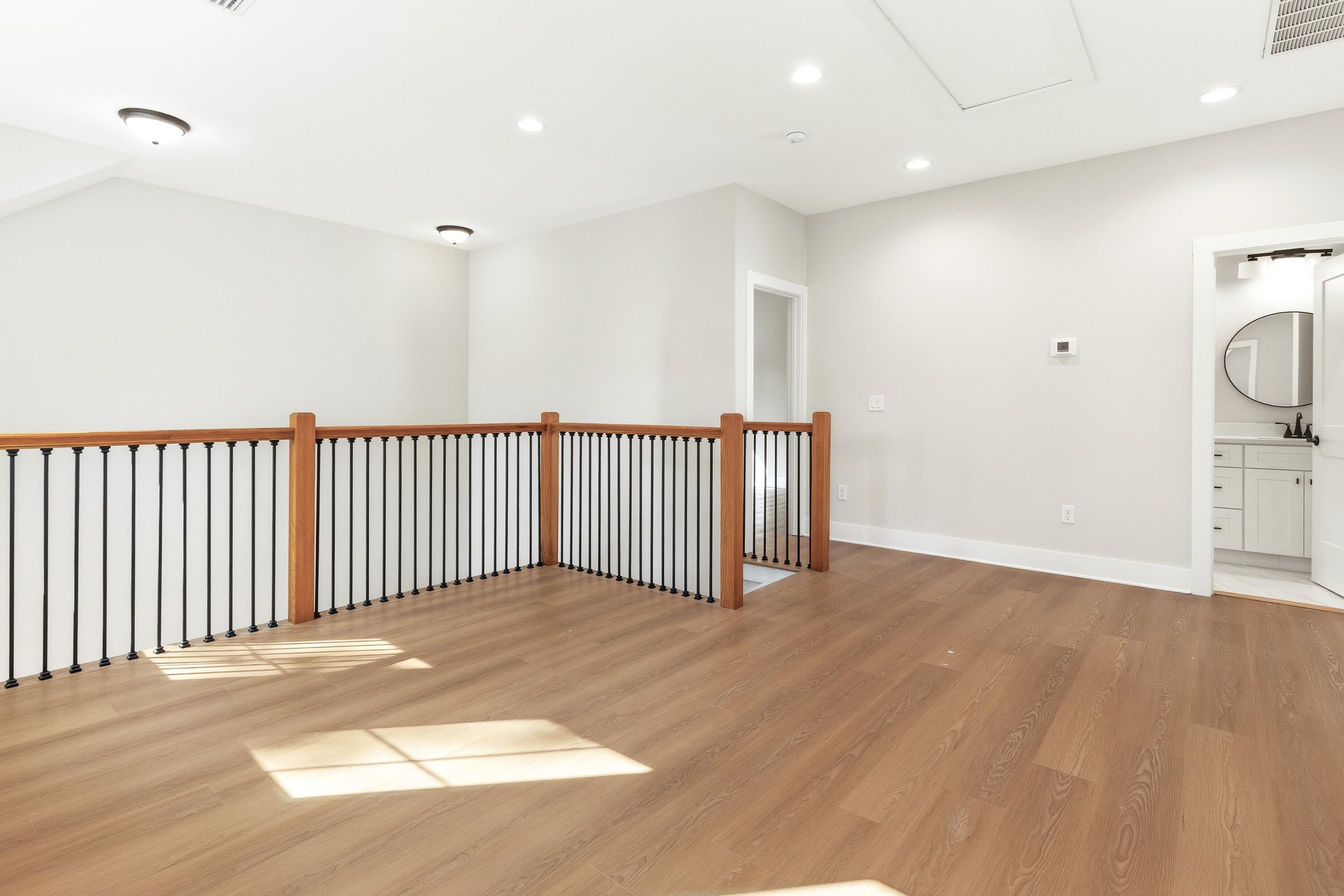 REDFISH POINT - Residential